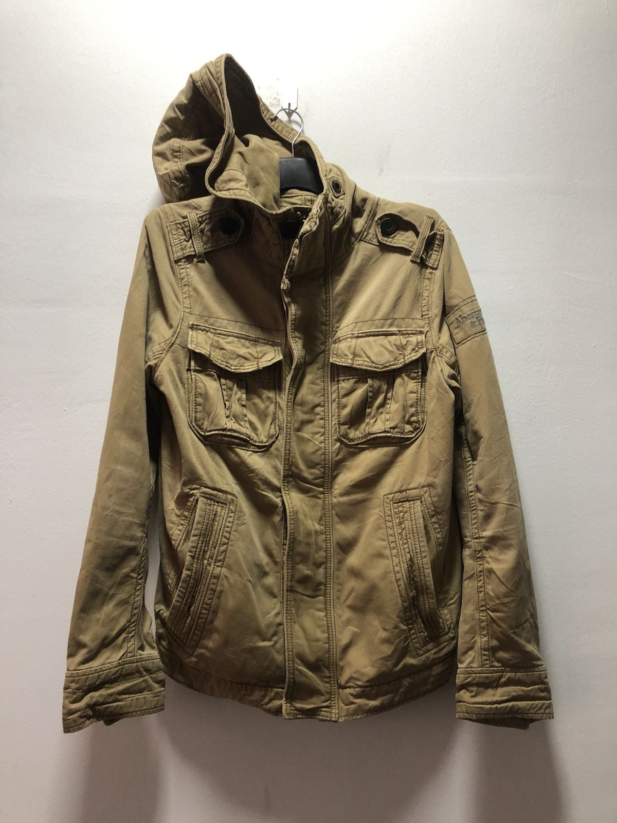 Abercrombie & Fitch ABERCROMBIE BUTTON ZIPPER MILITARY