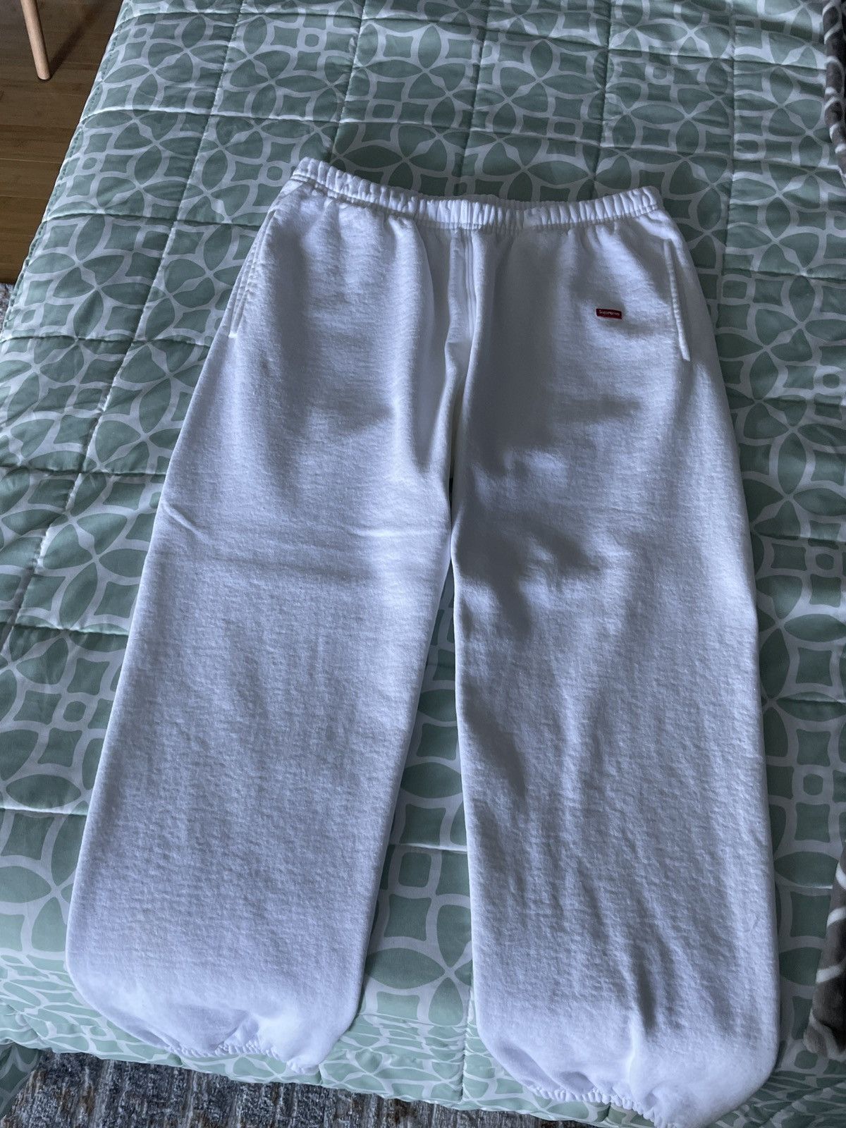 Supreme Small Box Sweatpants | Grailed