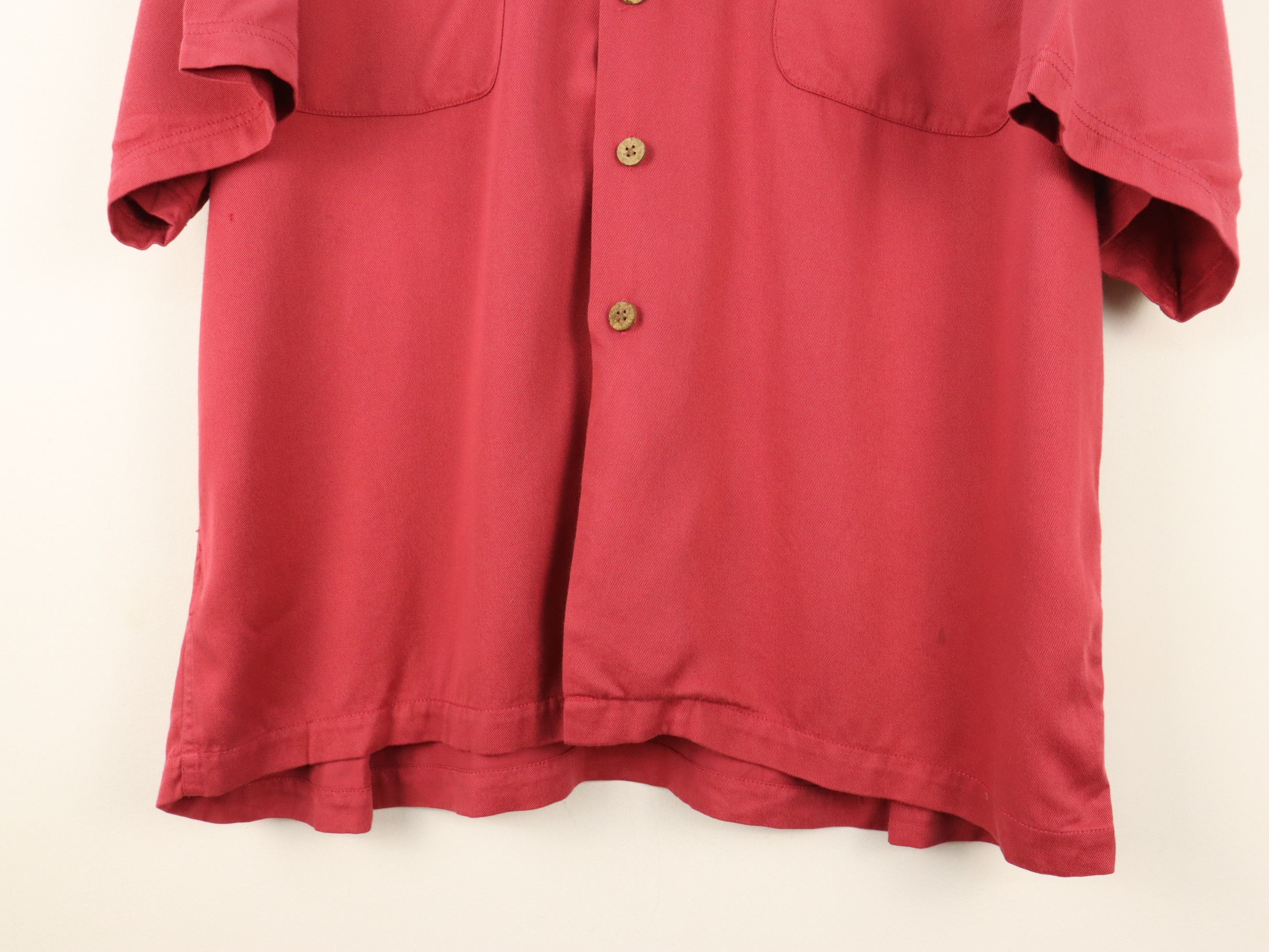Tommy Bahama Tommy Bahama Embroidery Rayon Hawaiian Shirt Size US XXL / EU 58 / 5 - 15 Thumbnail