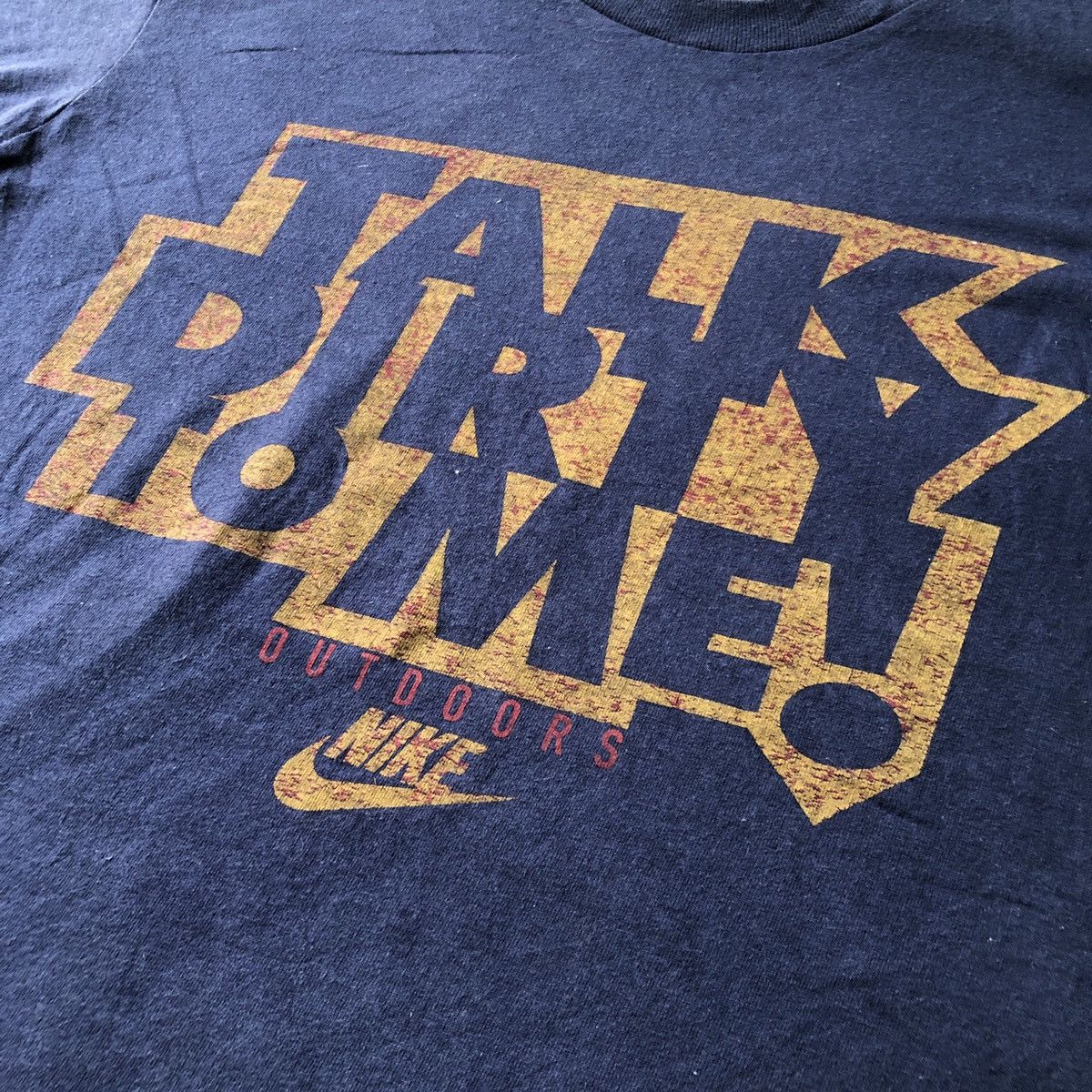 Vintage Rare! Talk To Dirty Me! Vintage 90s Nike Swoosh Tee Size US M / EU 48-50 / 2 - 6 Thumbnail