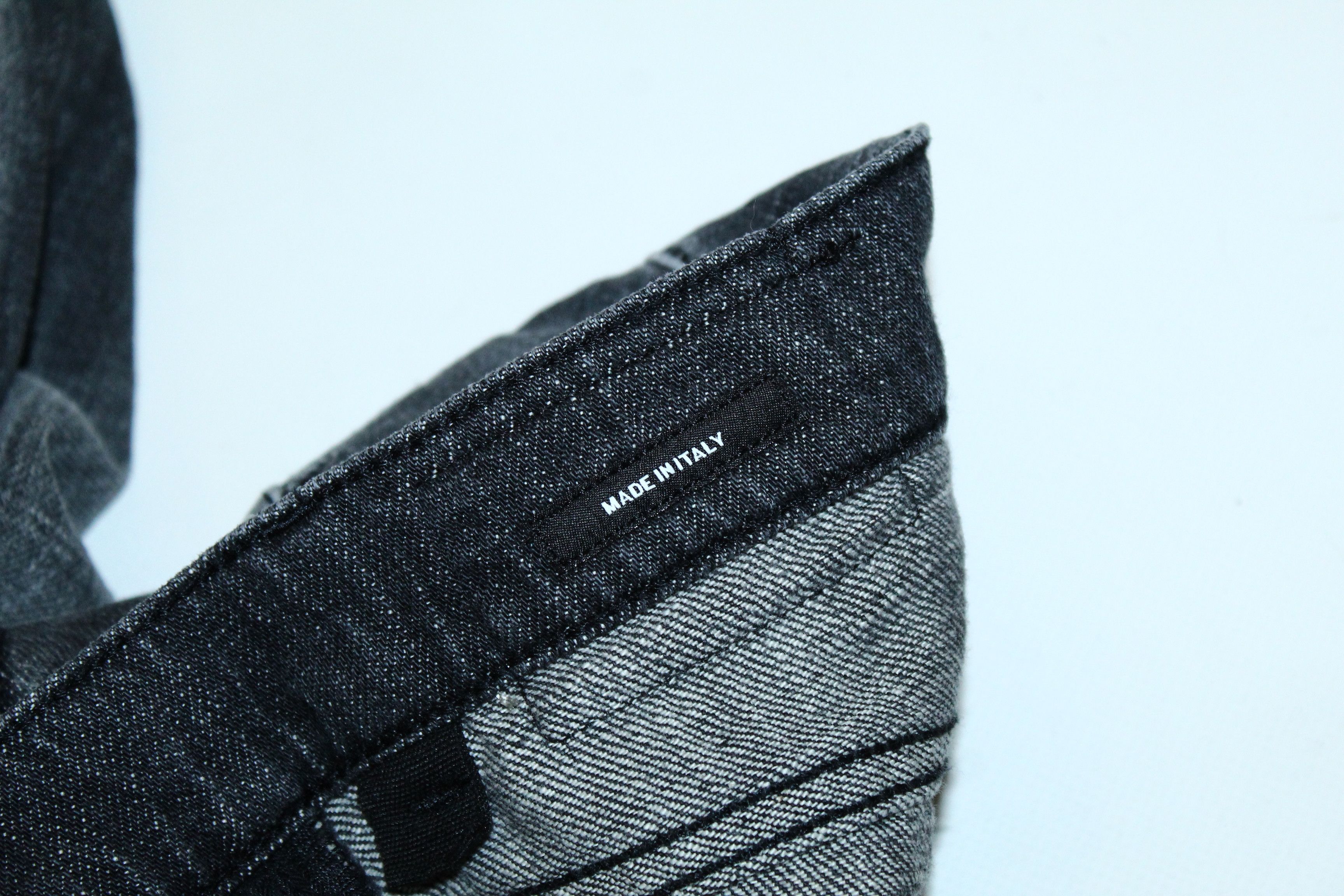 R13 R13 Relaxed Skinny Destroyer Light Wash Fading Denim Jeans Size US 30 / EU 46 - 8 Thumbnail