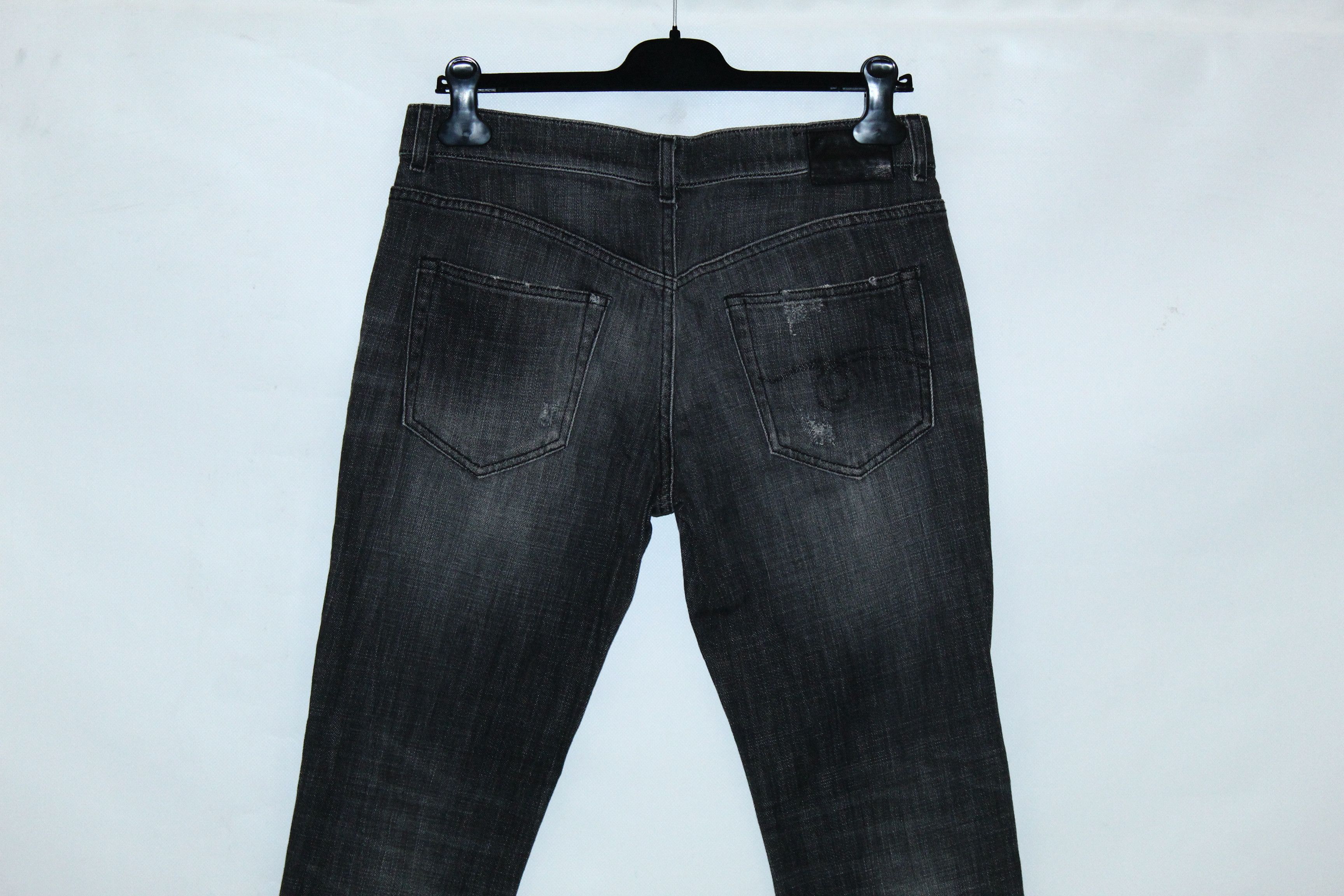 R13 R13 Relaxed Skinny Destroyer Light Wash Fading Denim Jeans Size US 30 / EU 46 - 12 Thumbnail