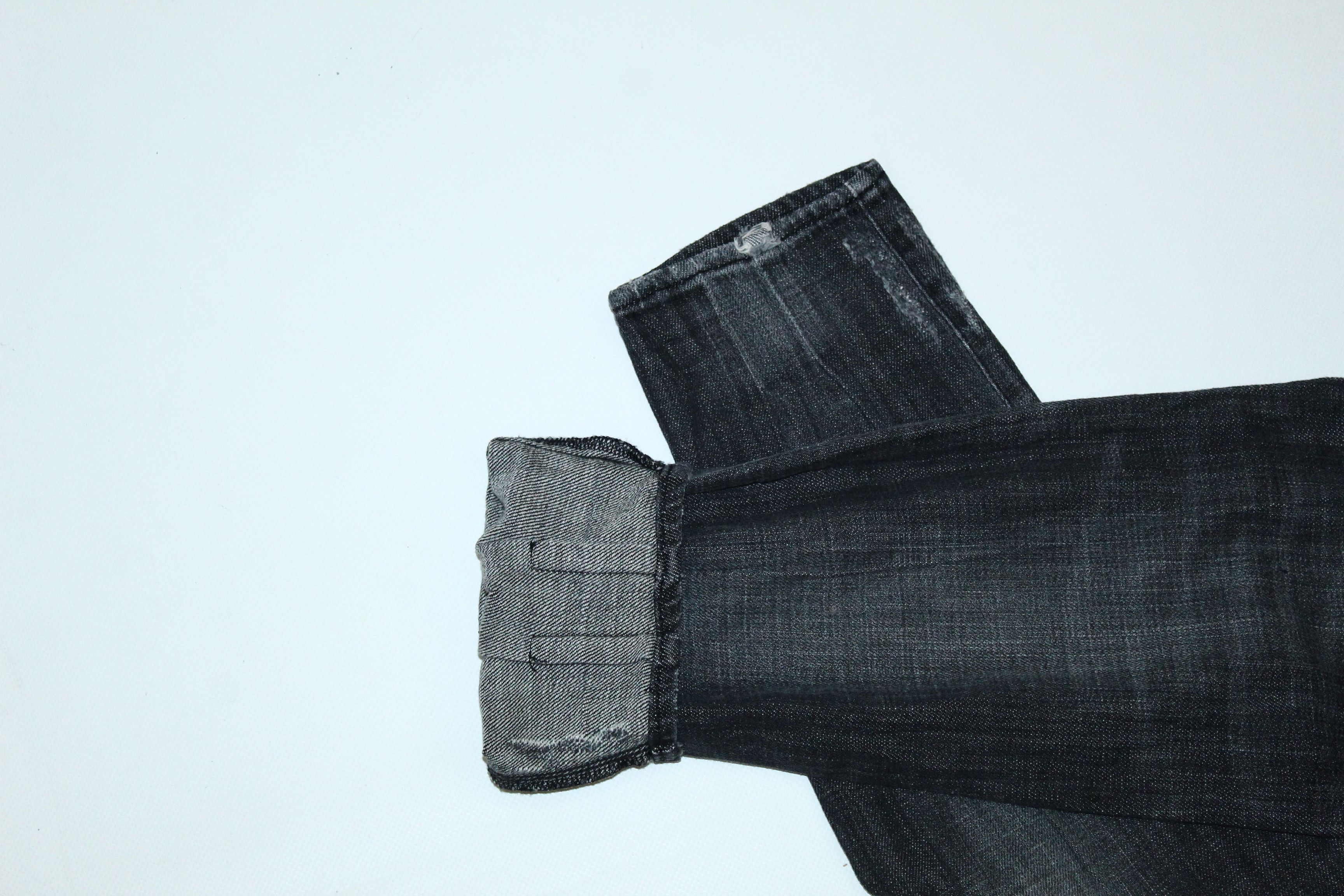 R13 R13 Relaxed Skinny Destroyer Light Wash Fading Denim Jeans Size US 30 / EU 46 - 11 Thumbnail
