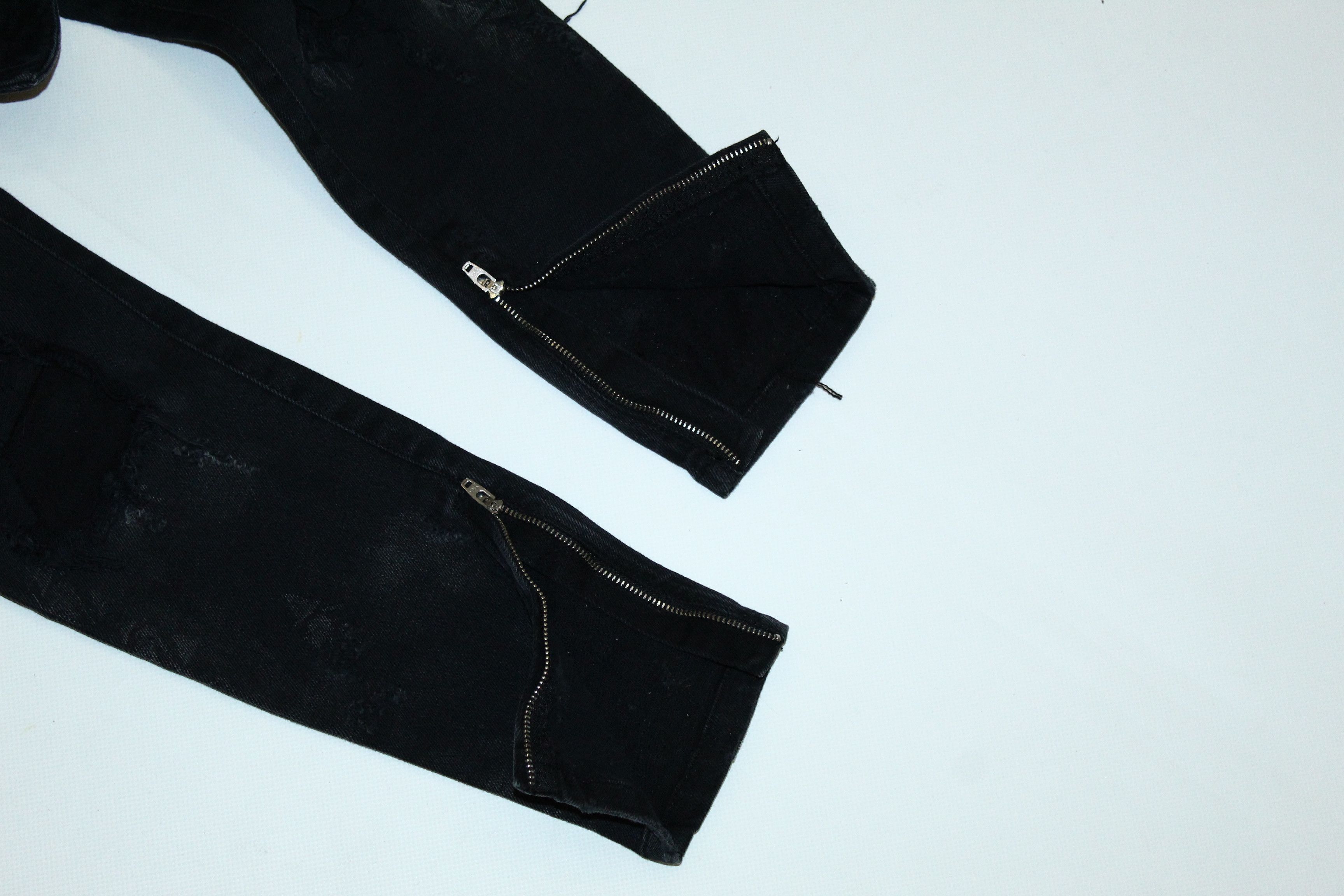 Faith Connexion Faith Connexion Black Denim Destroyer Skinny Unisex Jeans Size US 28 / EU 44 - 7 Thumbnail