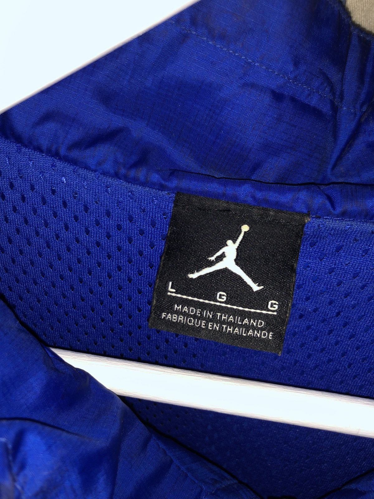 Jordan Brand Rare Jordan Zipup Size US L / EU 52-54 / 3 - 5 Thumbnail