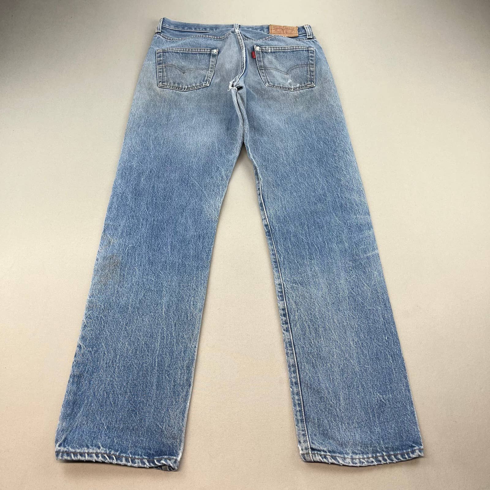 Levi's 501 straight denim pants for men, size W37 cotton blue type Vintage Second Hand