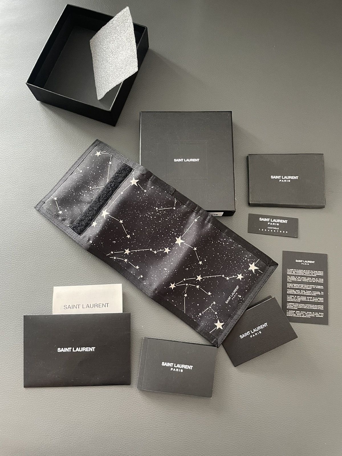 Saint Laurent Paris × Yves Saint Laurent Rare Brand NEW Runway Star Unisex Wallet Limited Edition Size ONE SIZE - 19 Thumbnail