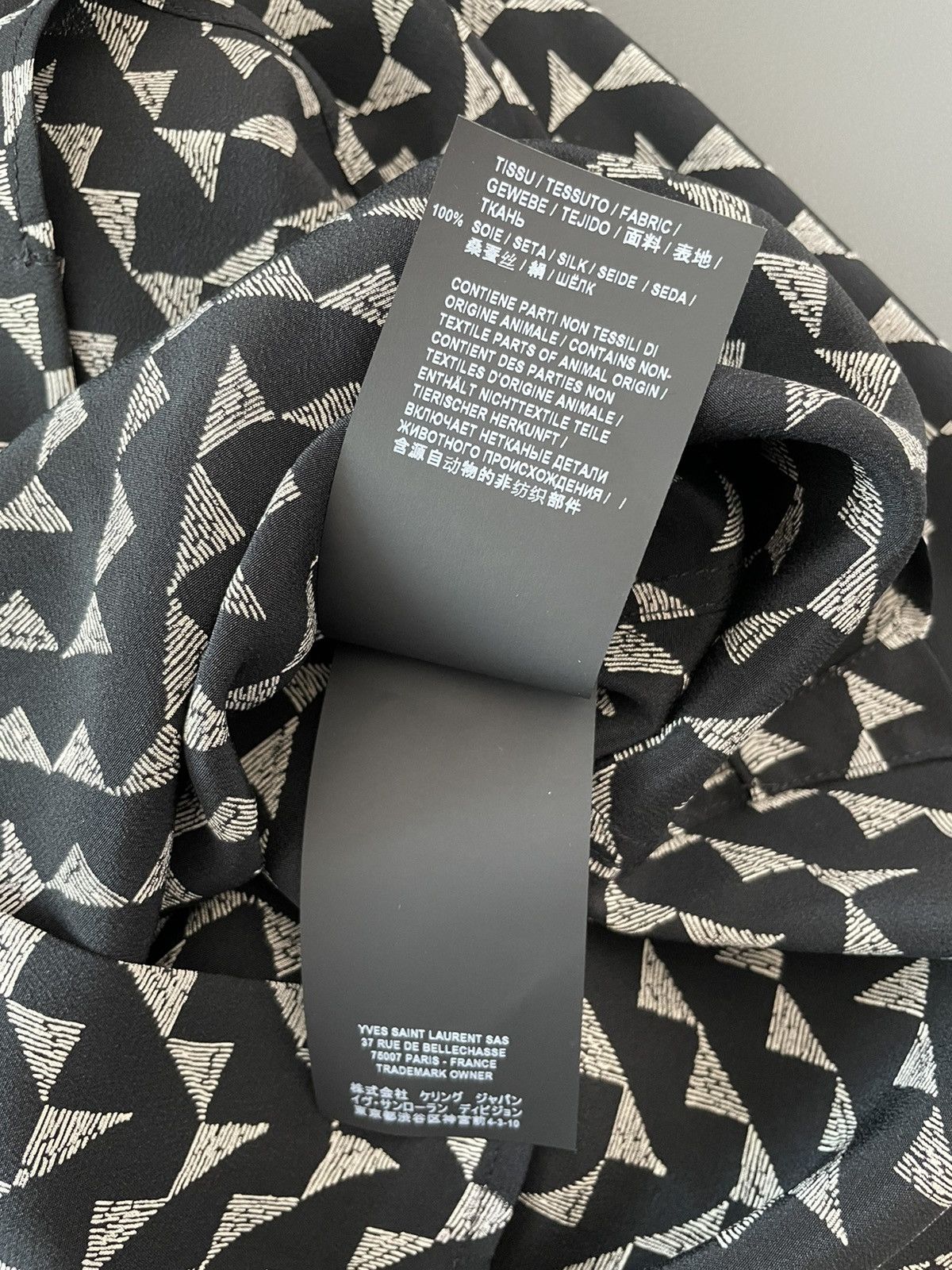 Hedi Slimane × Saint Laurent Paris × Yves Saint Laurent Saint Laurent Triangle Pure Silk Shirt Super Runway Piece Size US XL / EU 56 / 4 - 13 Thumbnail