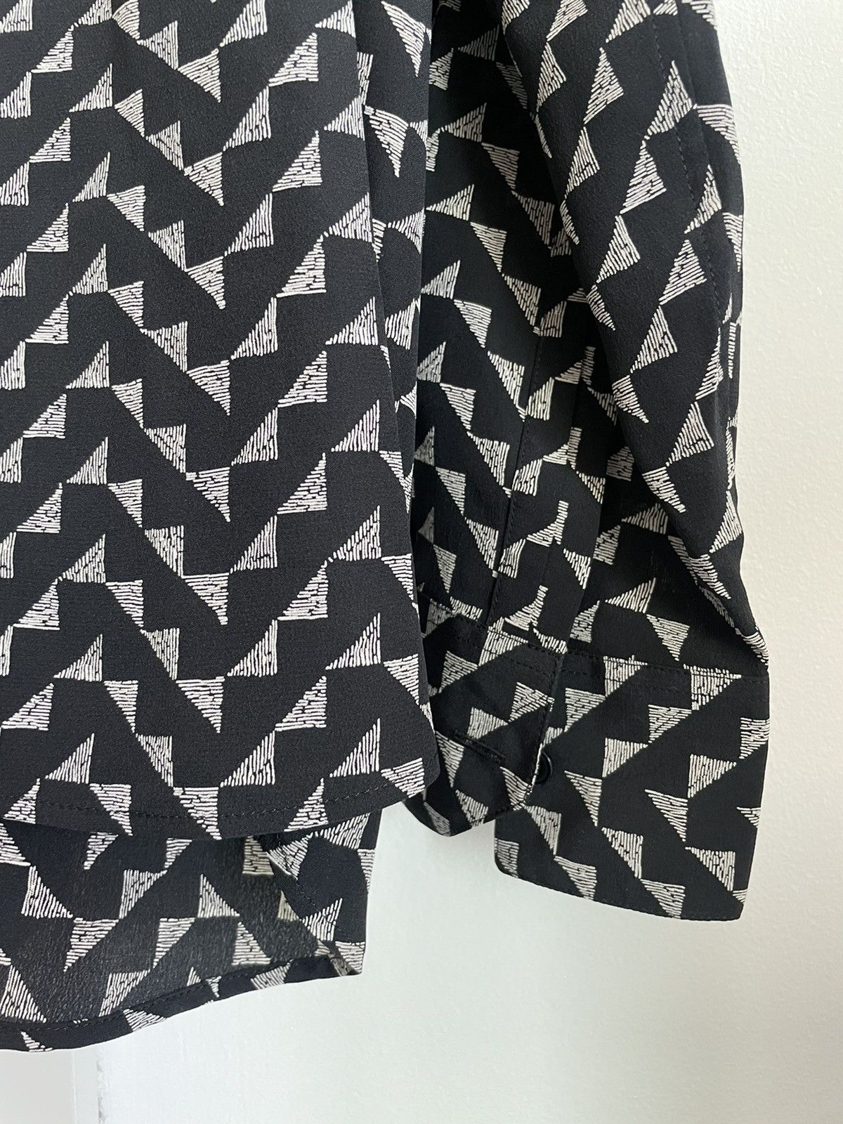 Hedi Slimane × Saint Laurent Paris × Yves Saint Laurent Saint Laurent Triangle Pure Silk Shirt Super Runway Piece Size US XL / EU 56 / 4 - 9 Thumbnail