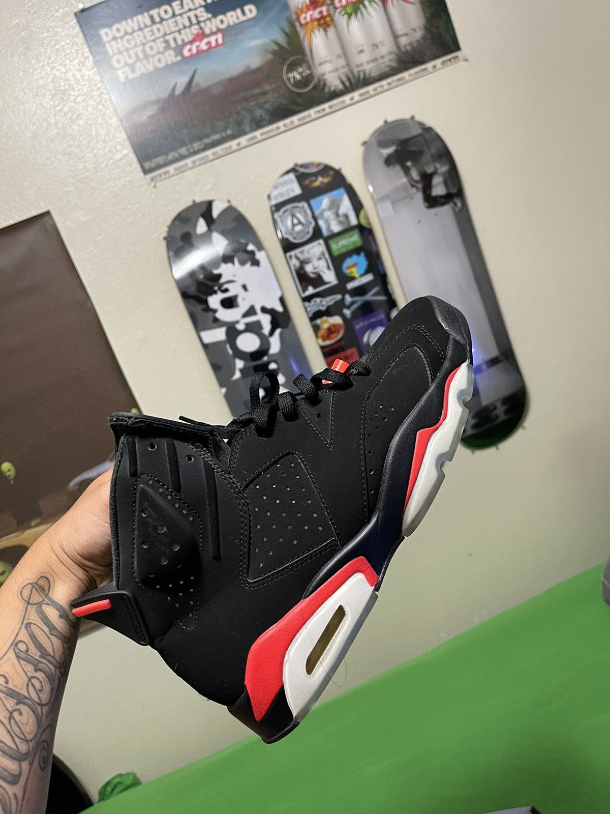 Jordan Brand × Nike Air Jordan 6 Retro 2019 Infrared 2019 Size US 10 / EU 43 - 1 Thumbnail