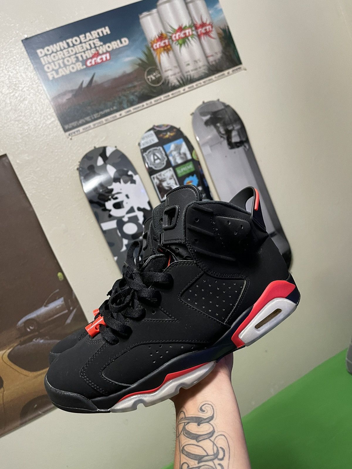 Jordan Brand × Nike Air Jordan 6 Retro 2019 Infrared 2019 Size US 10 / EU 43 - 3 Thumbnail
