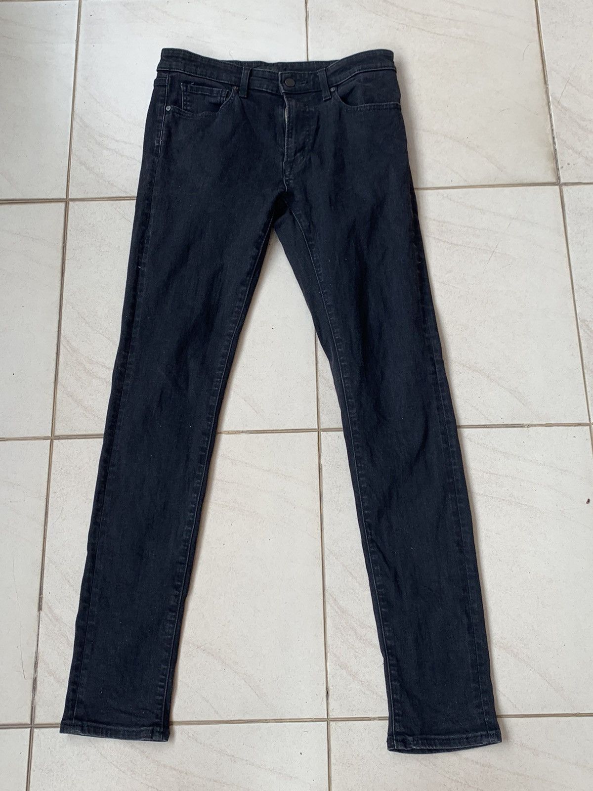 ?? Uniqlo Jeans Black Skinny saiz 32