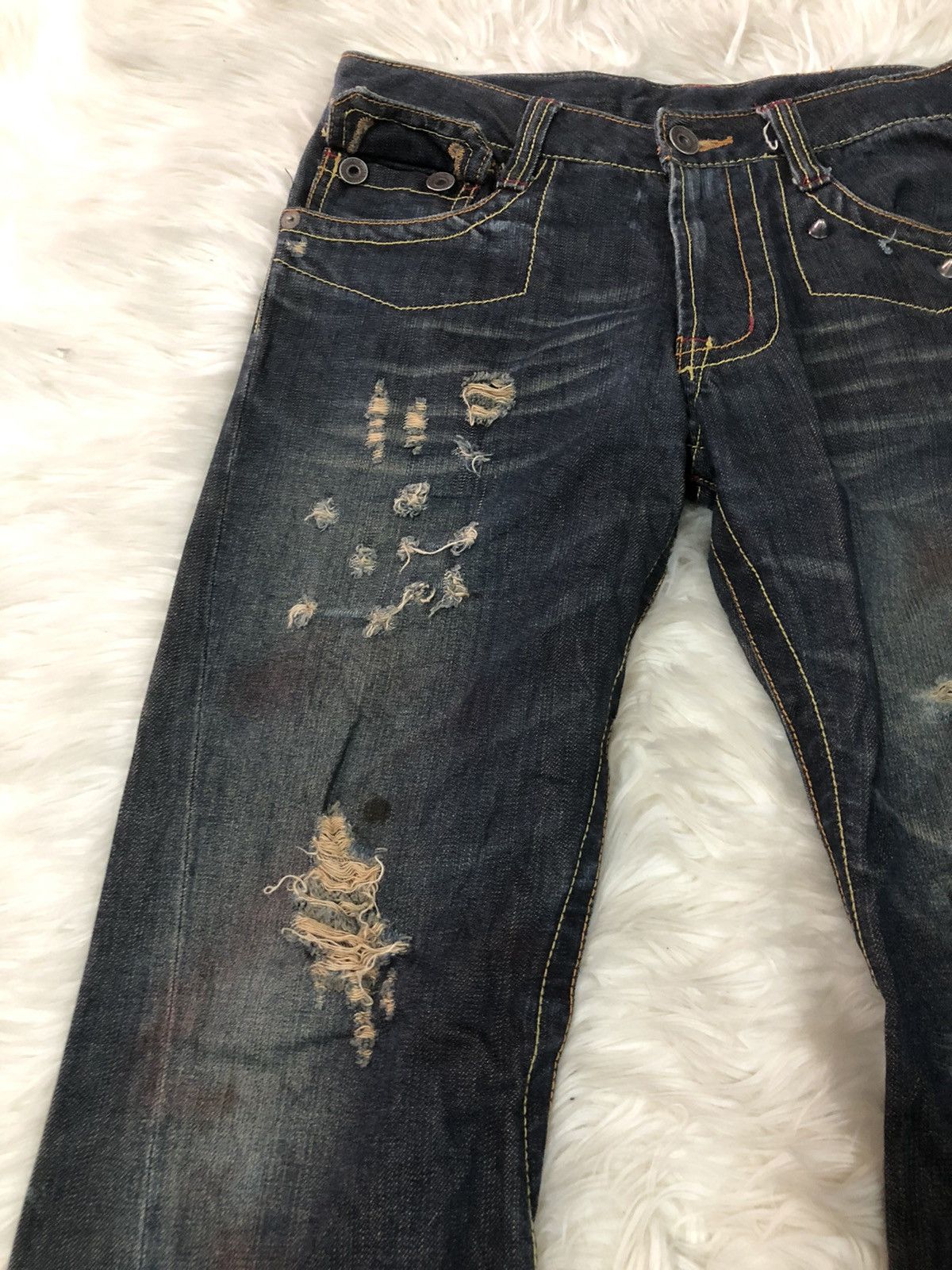 Japanese Brand Japanese distressed denim flared bootcut cutting Size US 31 - 2 Thumbnail