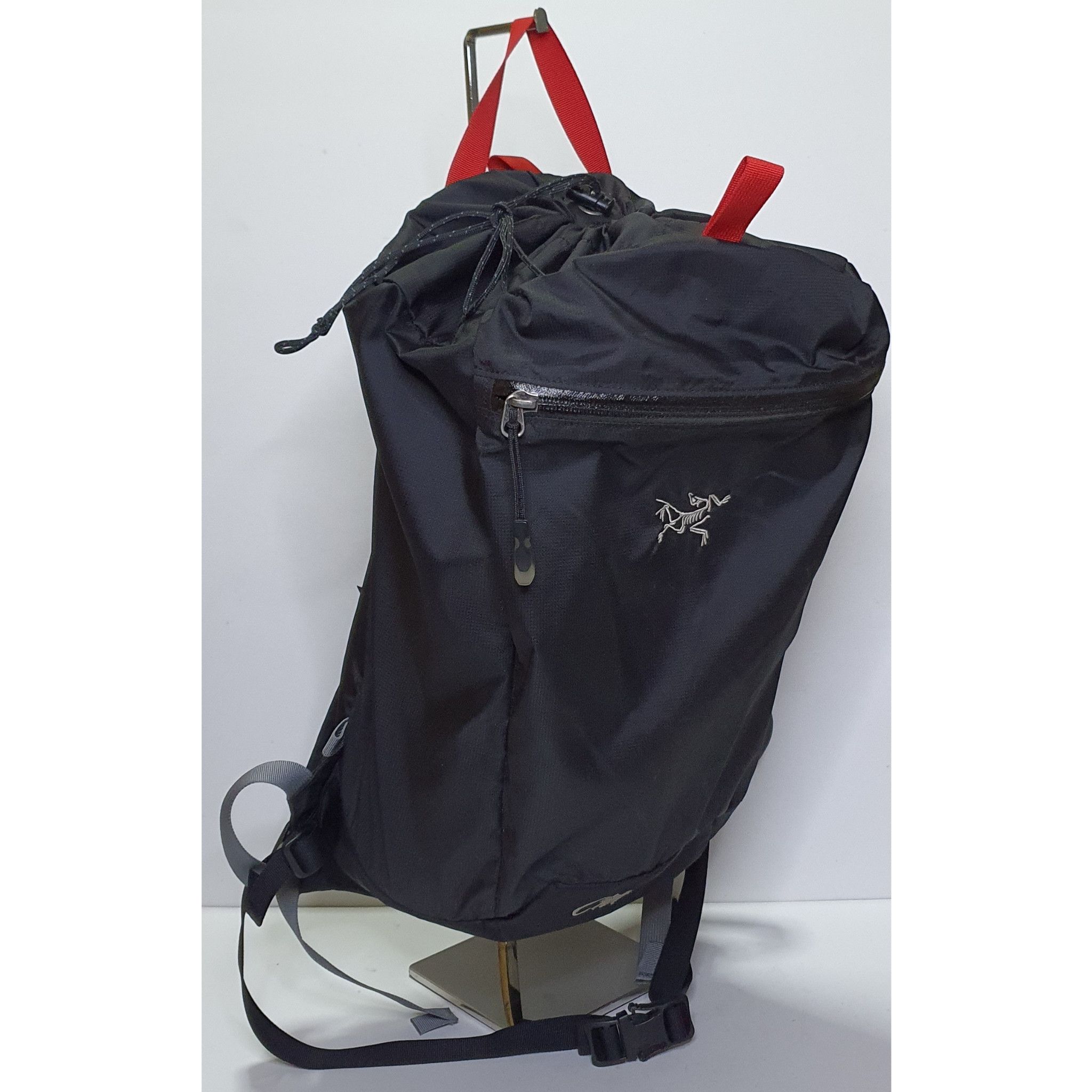 Arc'teryx Cierzo 18 リュック・バックパック ARC'TERYX（アークテリクス）の「ARC'TERYX/アークテリクス