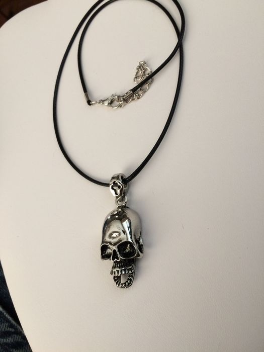 Jw Skull Pendant Stainless Steel Leather Necklace Size ONE SIZE - 2 Preview