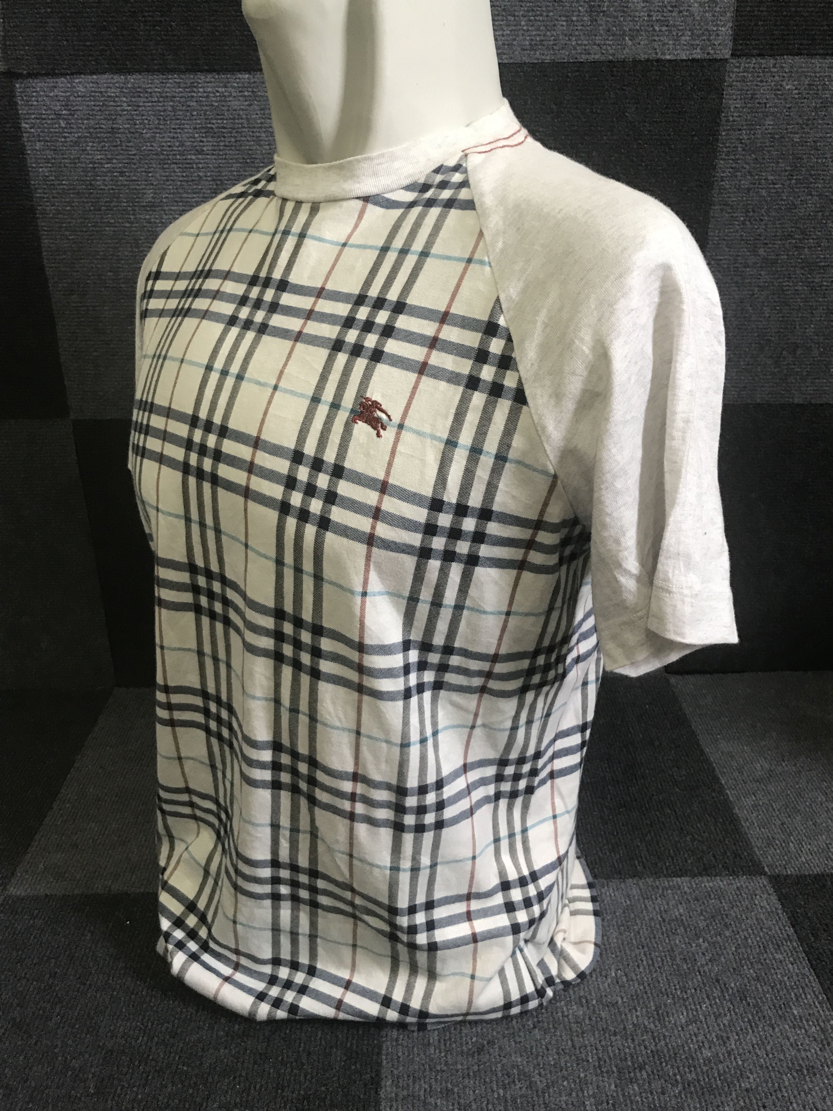 Burberry RN6 BURBERRY BLUE LABEL Raglan Novacheck Shirt Size L / US 10 / IT 46 - 4 Thumbnail
