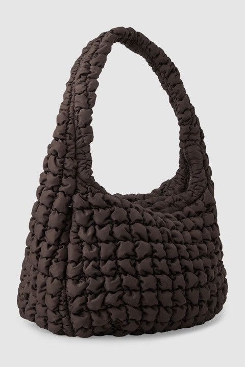 Cos RECYCLED POLYESTER QUILTED OVERSIZED SHOULDER BAG Size ONE SIZE - 6 Thumbnail