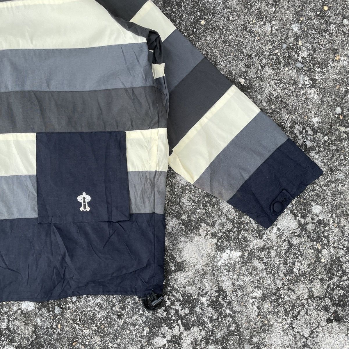 Japanese Brand Vintage Trust Me Patchwork Style Hoodies Jacket Size US XXL / EU 58 / 5 - 9 Thumbnail