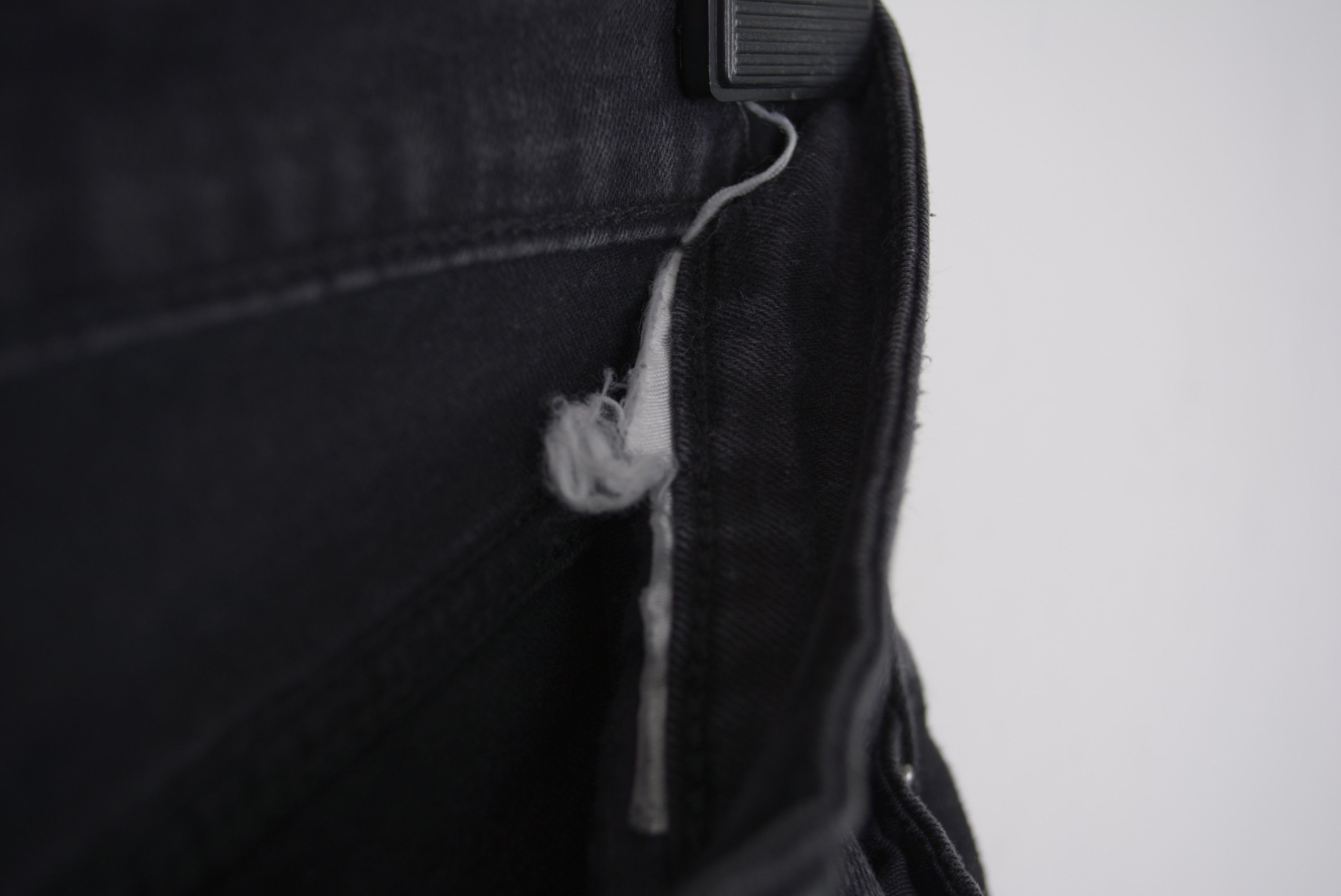 Levi's 711 W27 L31 Skinny Jeans Trousers Pants Denim Black Stretchy Size 27" / US 4 / IT 40 - 7 Thumbnail