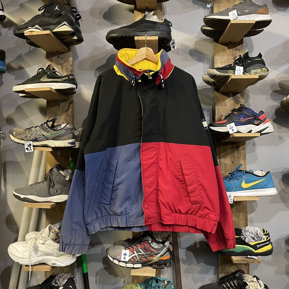 Tommy Hilfiger Vintage 90’s Rare Colour Block Jacket Size US XXL / EU 58 / 5 - 1 Thumbnail