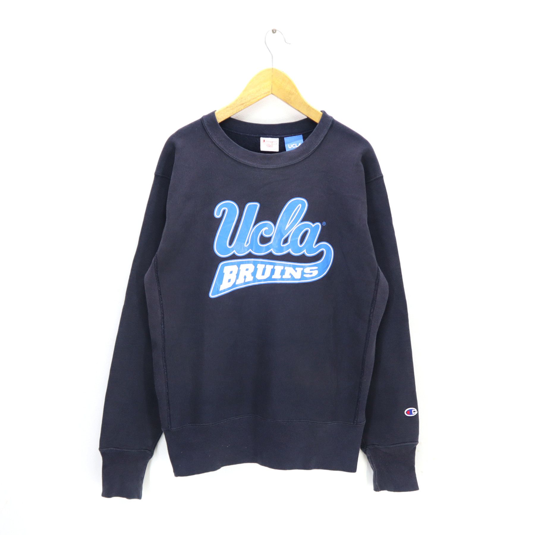Champion Vintage UCLA Bruins CHAMPION REVERSE Weave Crewneck Size US L / EU 52-54 / 3 - 1 Thumbnail