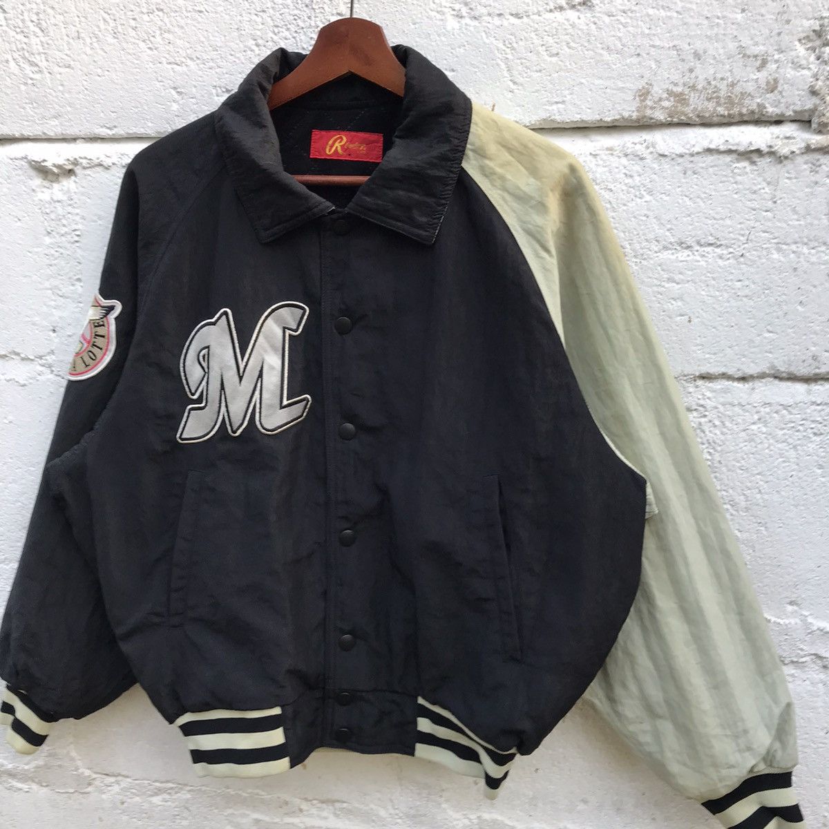 Asics Varsity Jacket Zipper By Asic Big Logo Size US M / EU 48-50 / 2 - 3 Thumbnail