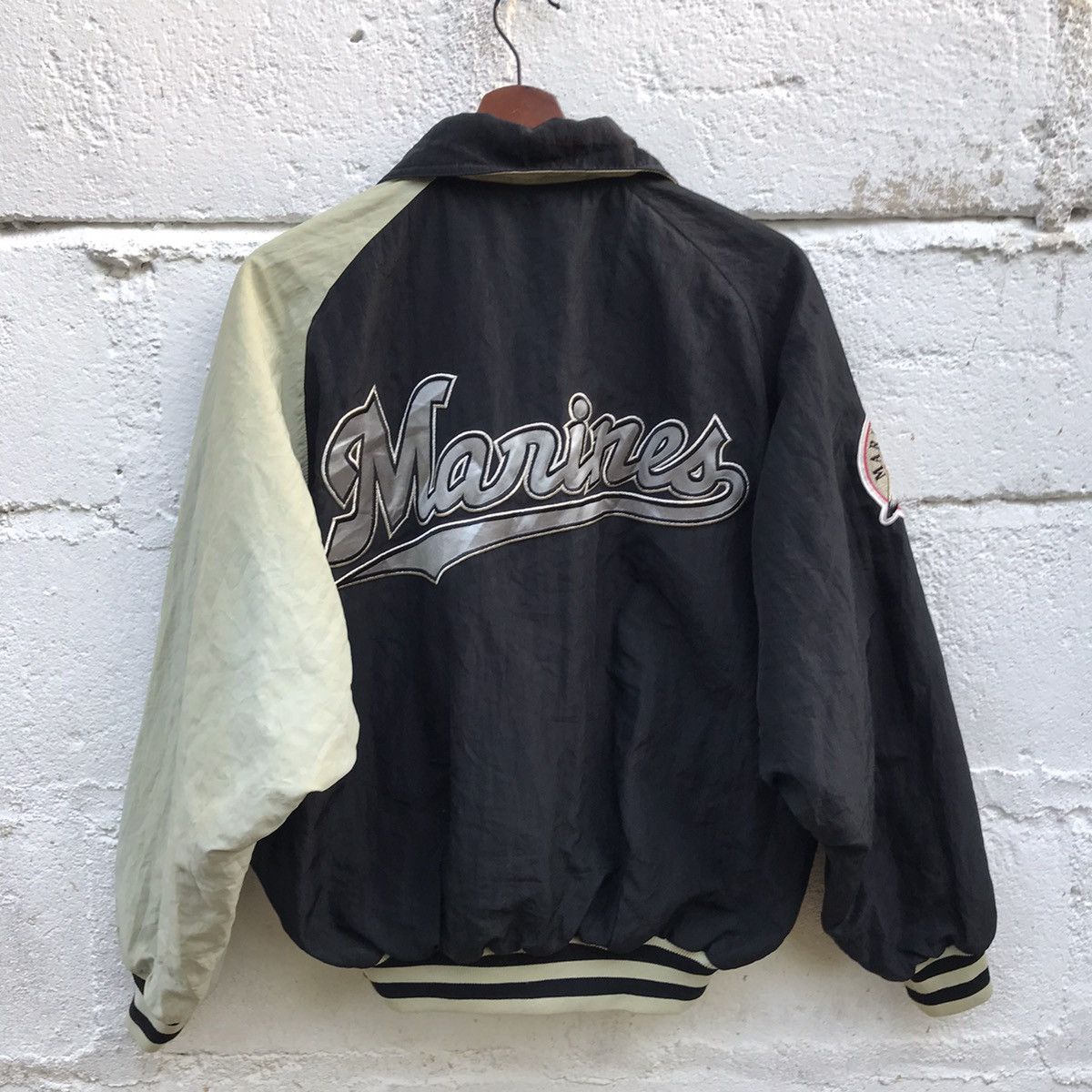 Asics Varsity Jacket Zipper By Asic Big Logo Size US M / EU 48-50 / 2 - 6 Thumbnail