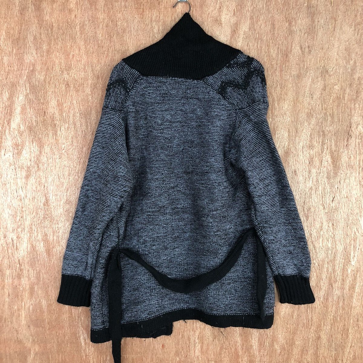 Homespun Knitwear Japan Black art cable knitwear Cardigan #H0101 Size US M / EU 48-50 / 2 - 10 Thumbnail