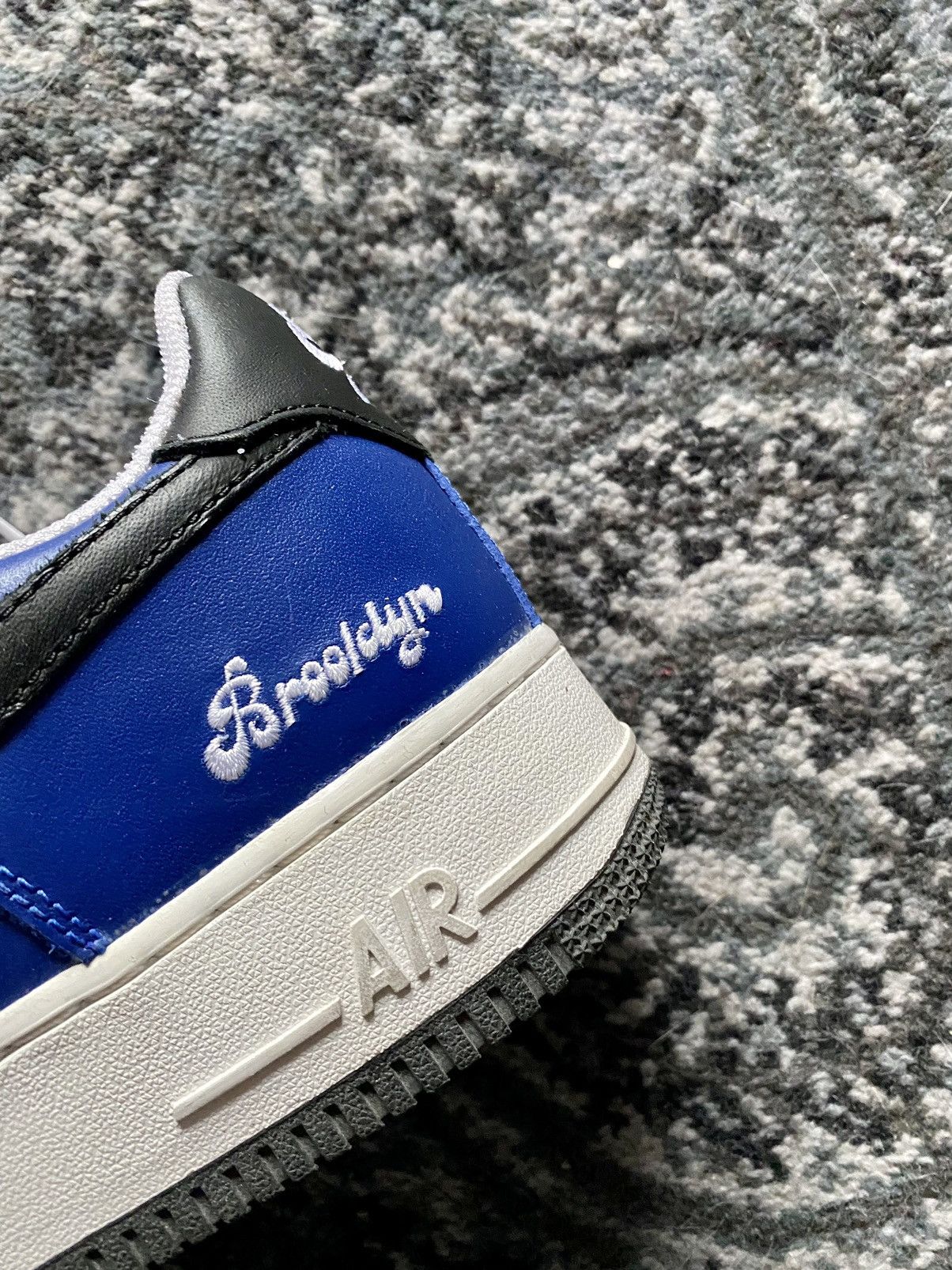 Nike Air Force 1 “Brooklyn” Size US 10.5 / EU 43-44 - 2 Thumbnail