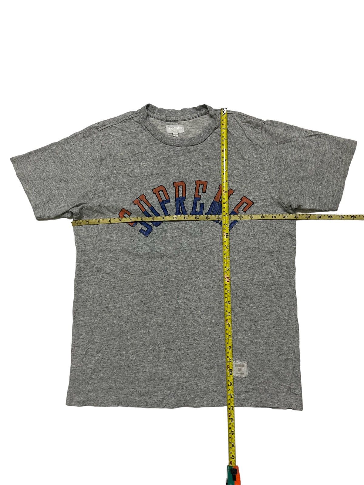 Supreme Vintage Supreme Curve Logo Tee Size US M / EU 48-50 / 2 - 3 Thumbnail