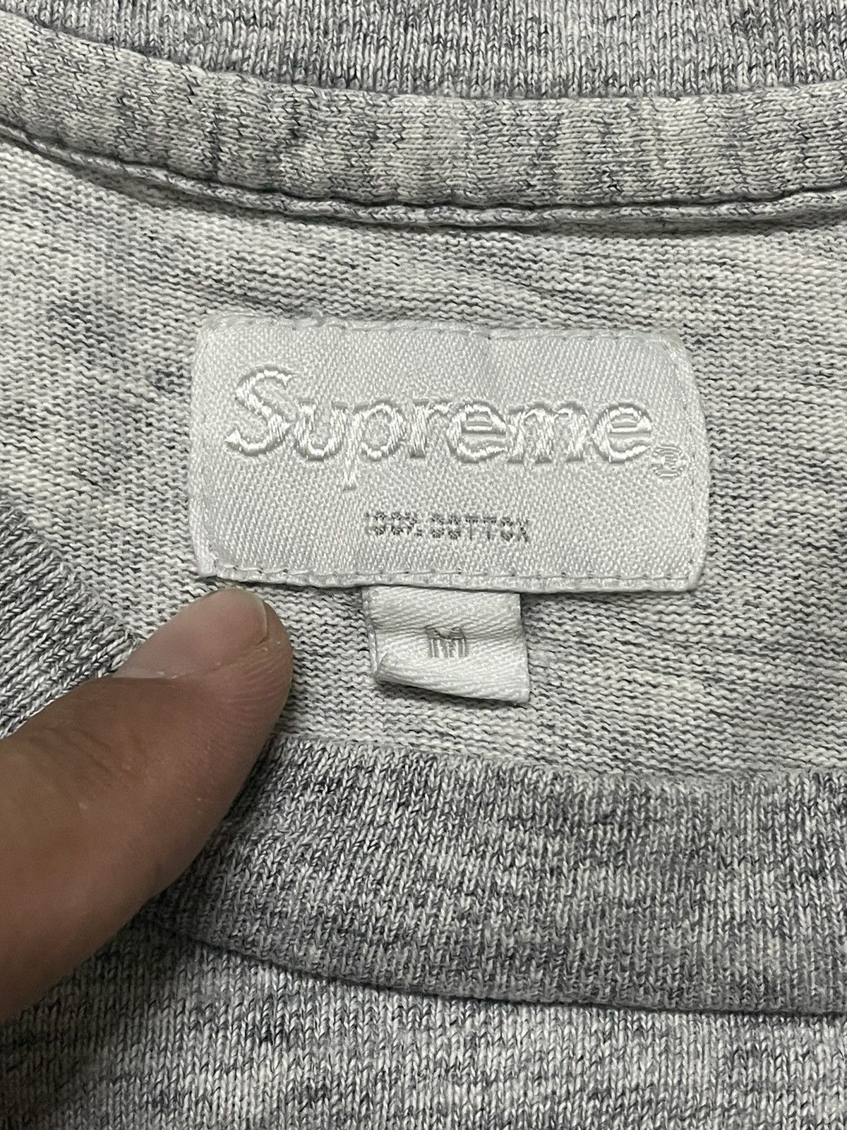 Supreme Vintage Supreme Curve Logo Tee Size US M / EU 48-50 / 2 - 5 Thumbnail