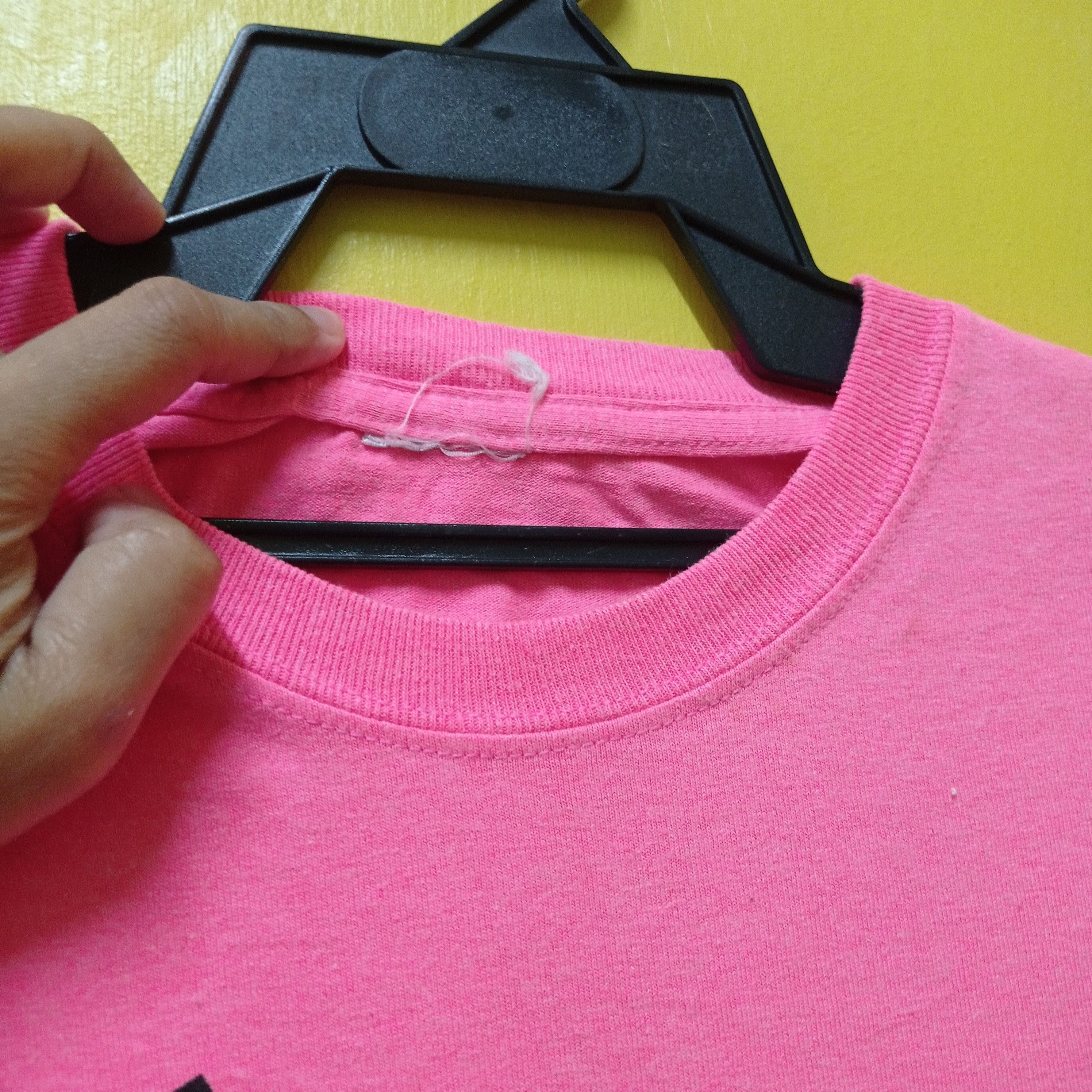 Vintage Vintage NCO 2012 "LIKE YOU MEAN IT" pink T-shirts Size US L / EU 52-54 / 3 - 4 Thumbnail