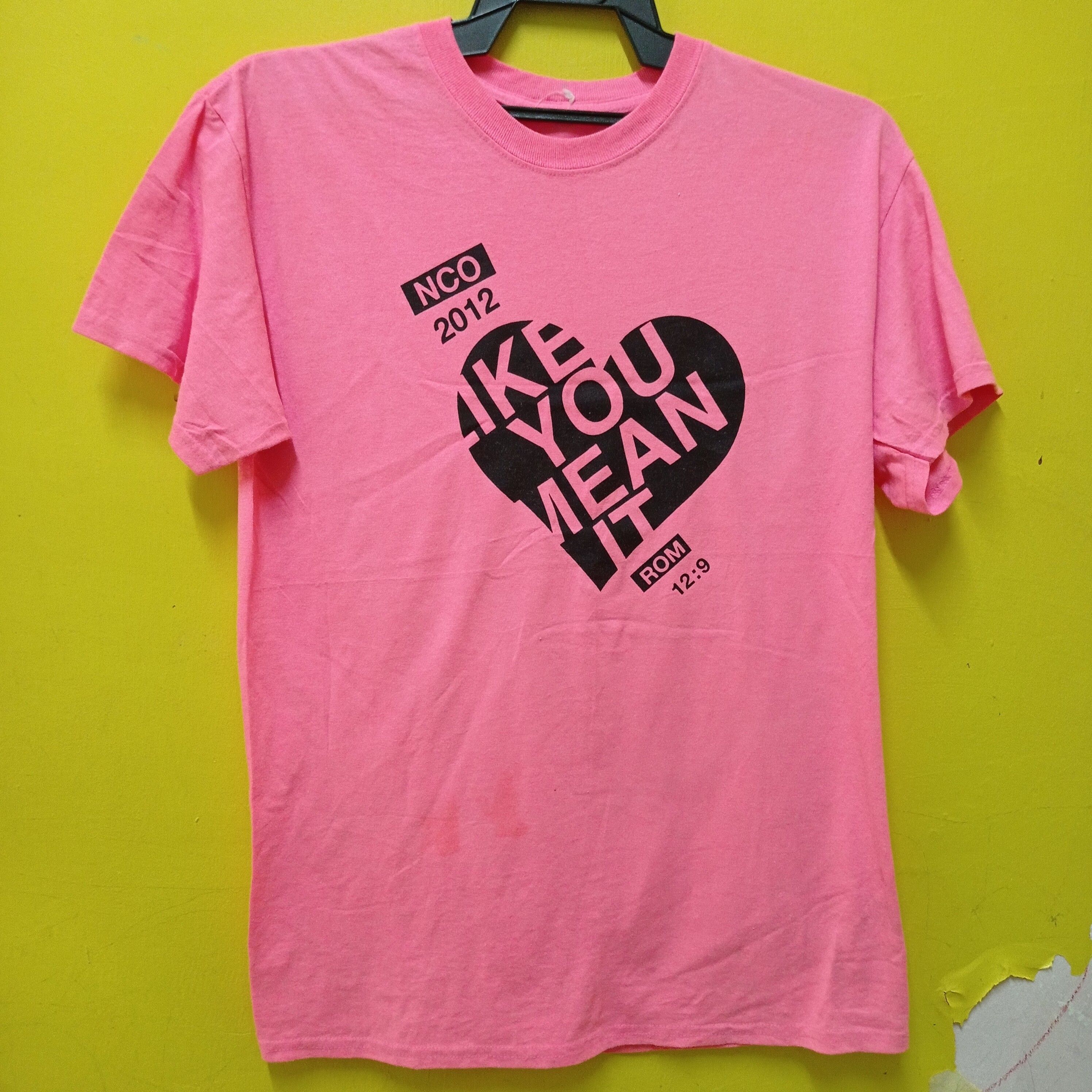 Vintage Vintage NCO 2012 "LIKE YOU MEAN IT" pink T-shirts Size US L / EU 52-54 / 3 - 1 Preview