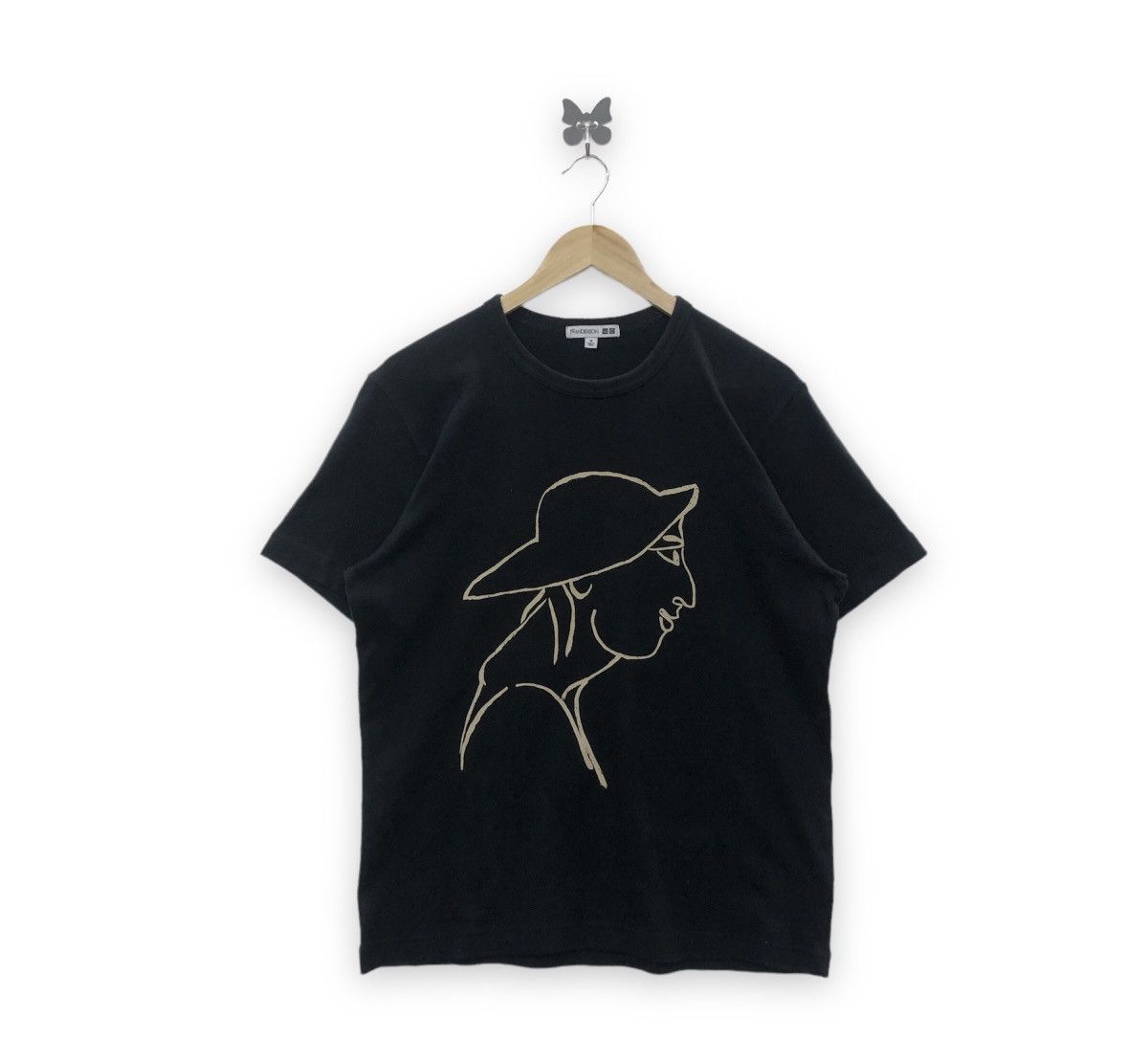 Designer × JW Anderson × Uniqlo J.W.Anderson Collab With Uniqlo Designer Tshirt Size US M / EU 48-50 / 2 - 1 Thumbnail
