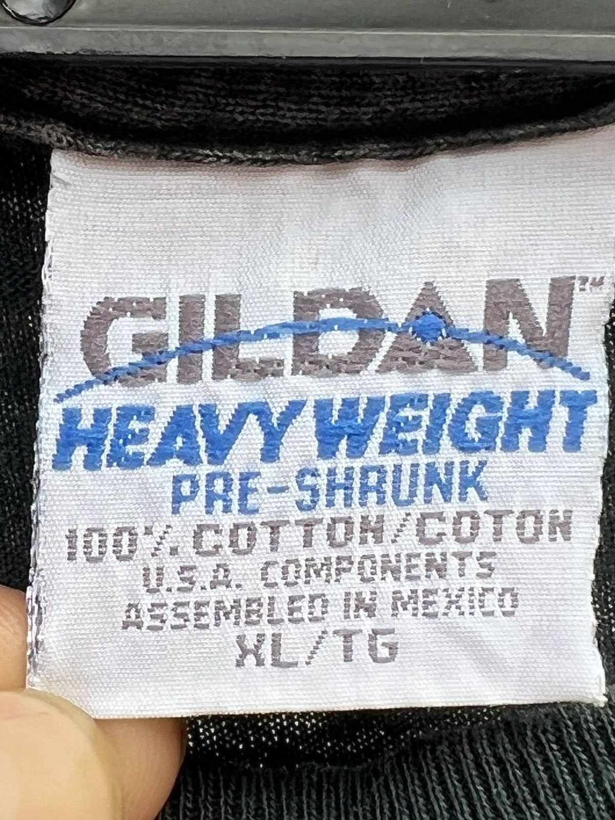 Band Tees Hot 🔥 Gildan heavy weight vintage 90s the Beatles band tee Size US XL / EU 56 / 4 - 5 Thumbnail