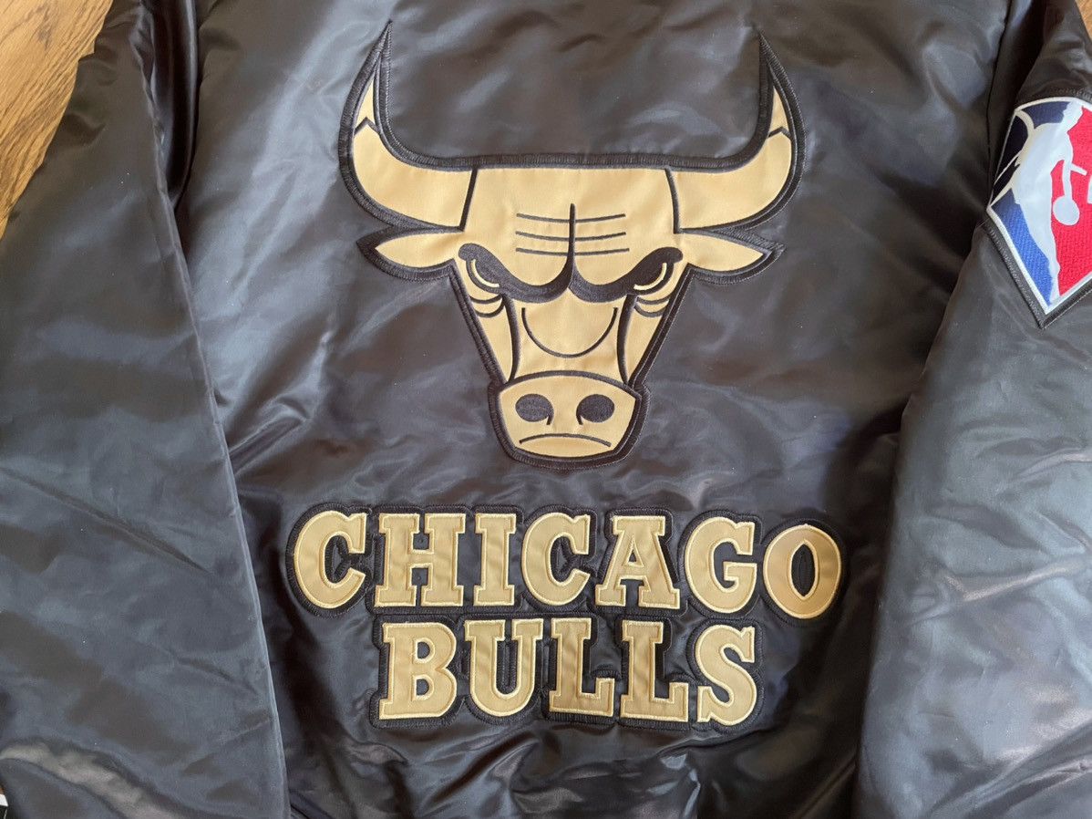 NBA × Starter Medium NBA Black Label Starter Jacket Rakuten Chicago Bulls Size US M / EU 48-50 / 2 - 14 Thumbnail