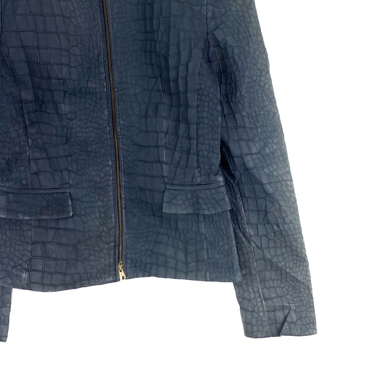 Hugo Vintage Hugo Boss Crocodile Design Polyester Jacket Size US S / EU 44-46 / 1 - 3 Thumbnail