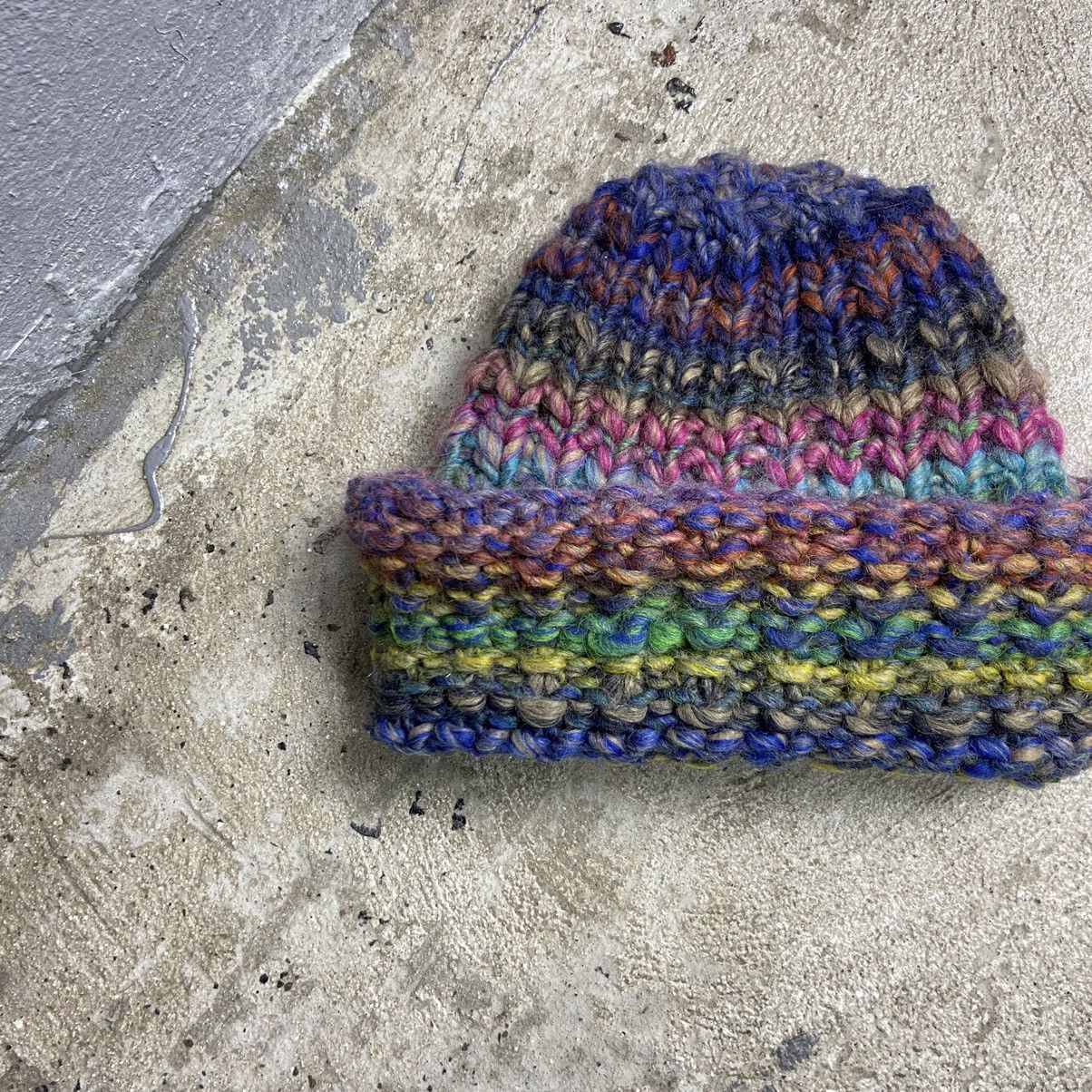 Vintage HANDMADE KNITTED BEANIE HAT - № 4063 Size ONE SIZE - 1 Thumbnail