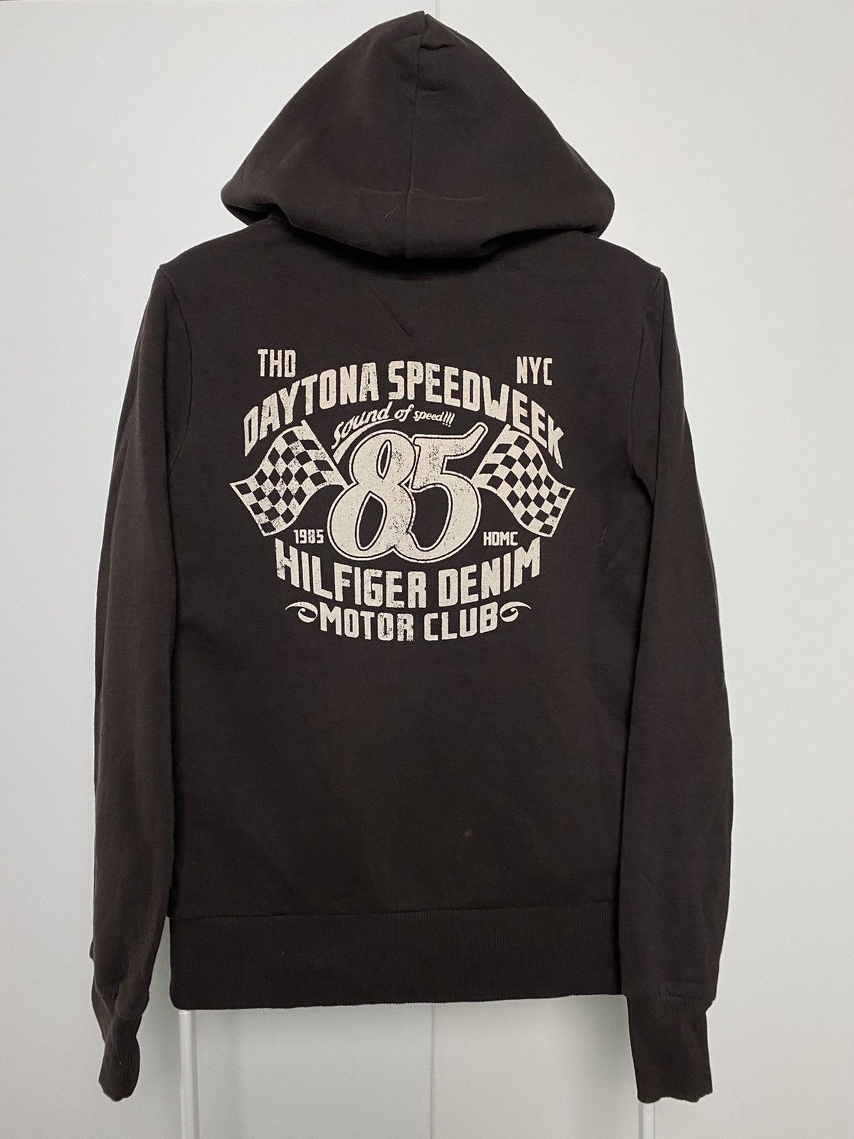 Tommy Hilfiger × Vintage Tommy Hilfiger vintage brown hoodie Racing Size US S / EU 44-46 / 1 - 1 Thumbnail