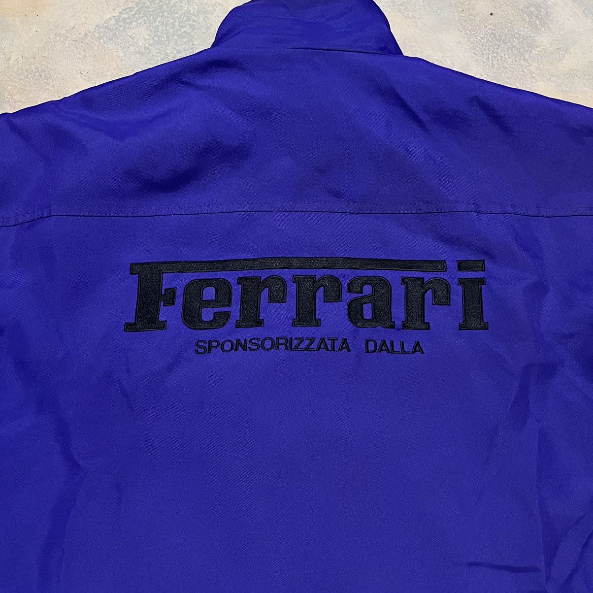 Other Vintage Ferrari Big Logo Sweater Jacket Size US L / EU 52-54 / 3 - 3 Thumbnail