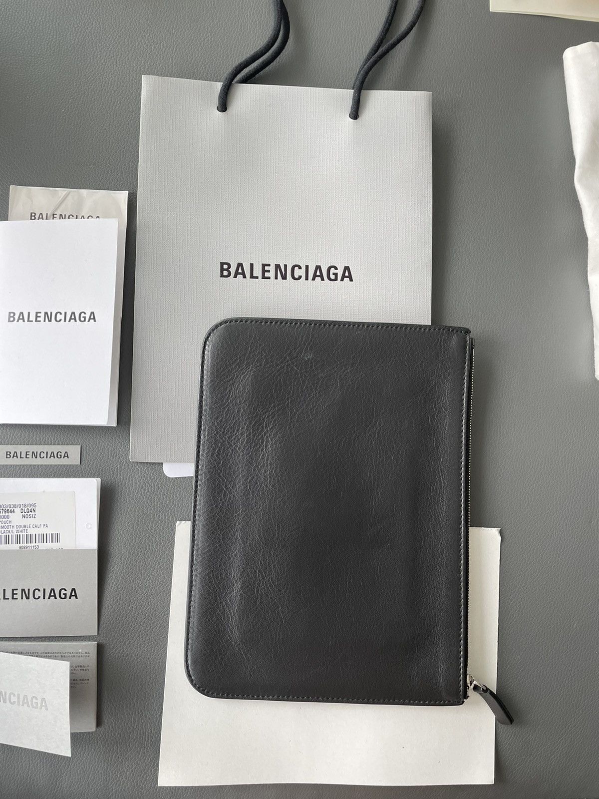 Balenciaga Rare New Balenciaga Runway Brand New Logo Leather Pouch Bag Size ONE SIZE - 14 Thumbnail