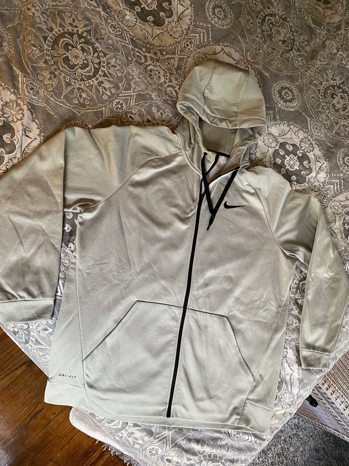Nike dri-fit zip up hoodie XL Size US XL / EU 56 / 4 - 3 Thumbnail
