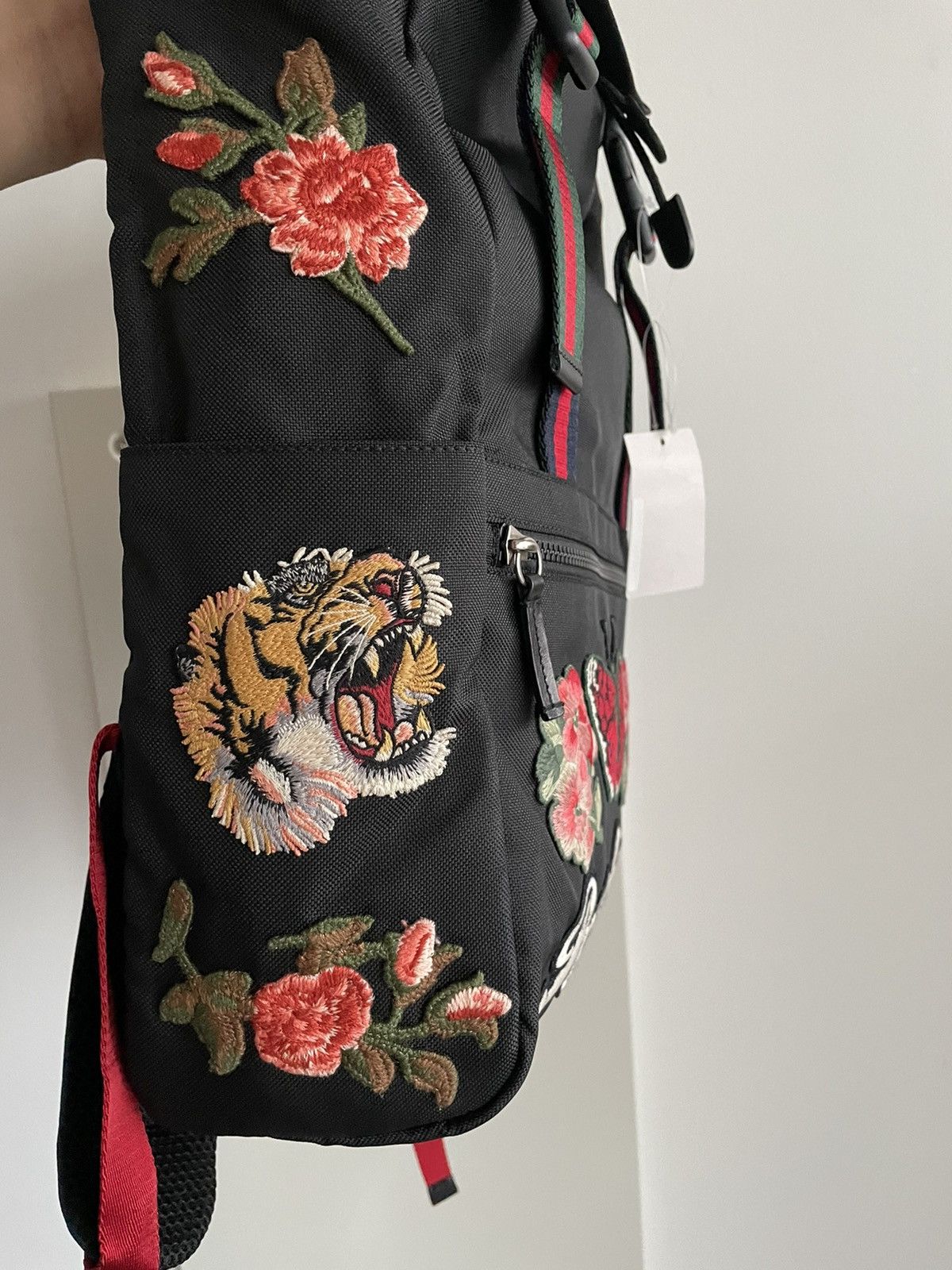 Gucci Rare $3k Brand New Super Runway Embroidery Backpack Bag Size ONE SIZE - 8 Thumbnail
