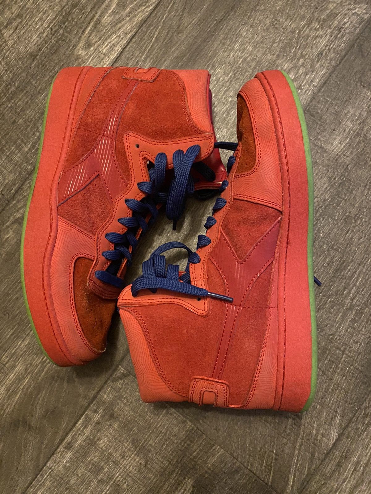 diadora high top sneakers