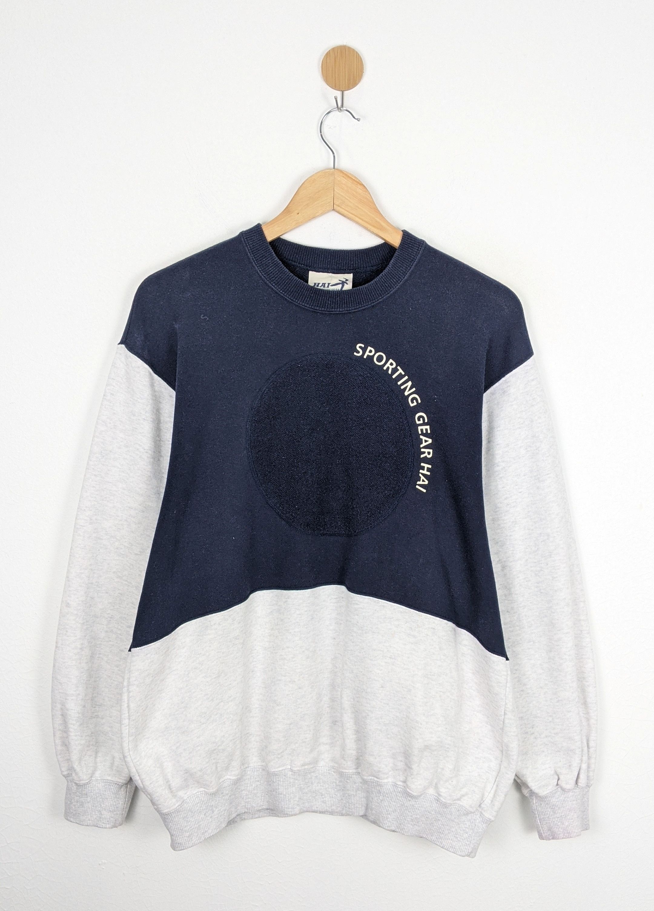 Hai Sporting Gear sweatshirt