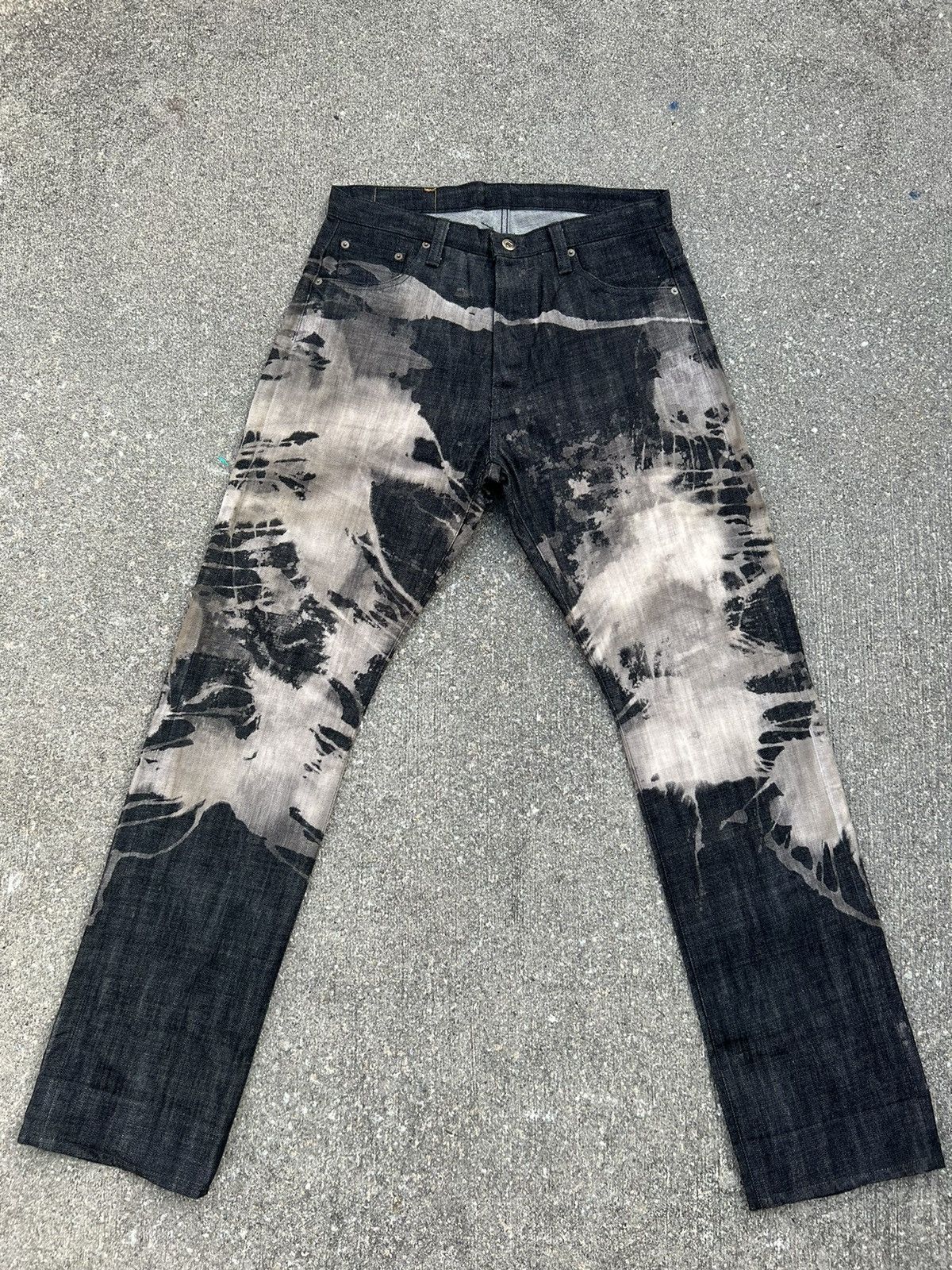 Vintage Vintage PEKKE Japan Splashed Art Black Denim Jeans Size US 32 / EU 48 - 1 Thumbnail