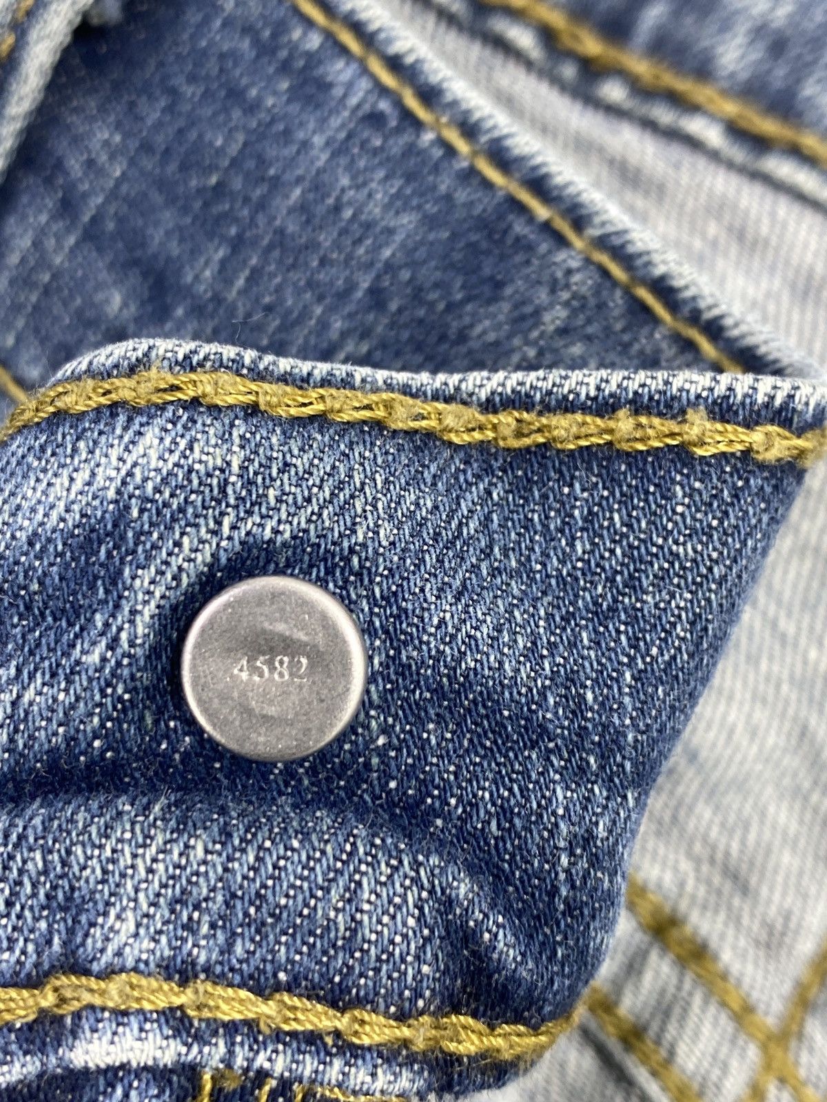 Jean VINTAGE LEVIS 541 BLUE WASH JEANS-J480 Size US 38 / EU 54 - 6 Thumbnail