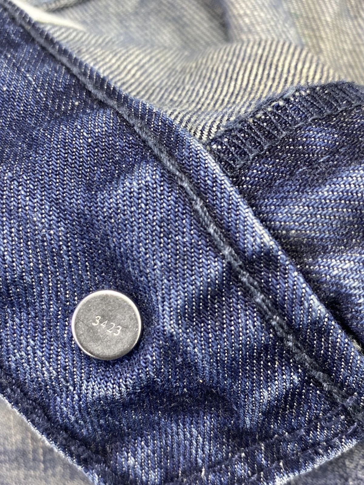 Levi's VINTAGE LEVIS 591 BLUE WASH JEANS -J479 Size US 35 - 6 Thumbnail