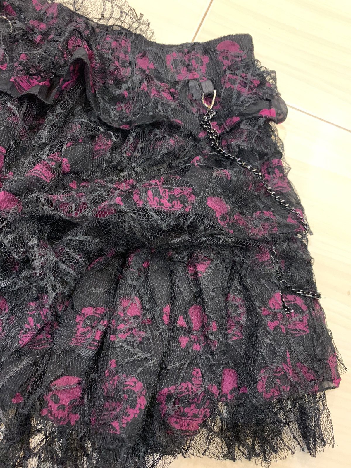 Designer mad punk punk mini skirt nice design Size 28" / US 6 / IT 42 - 3 Thumbnail