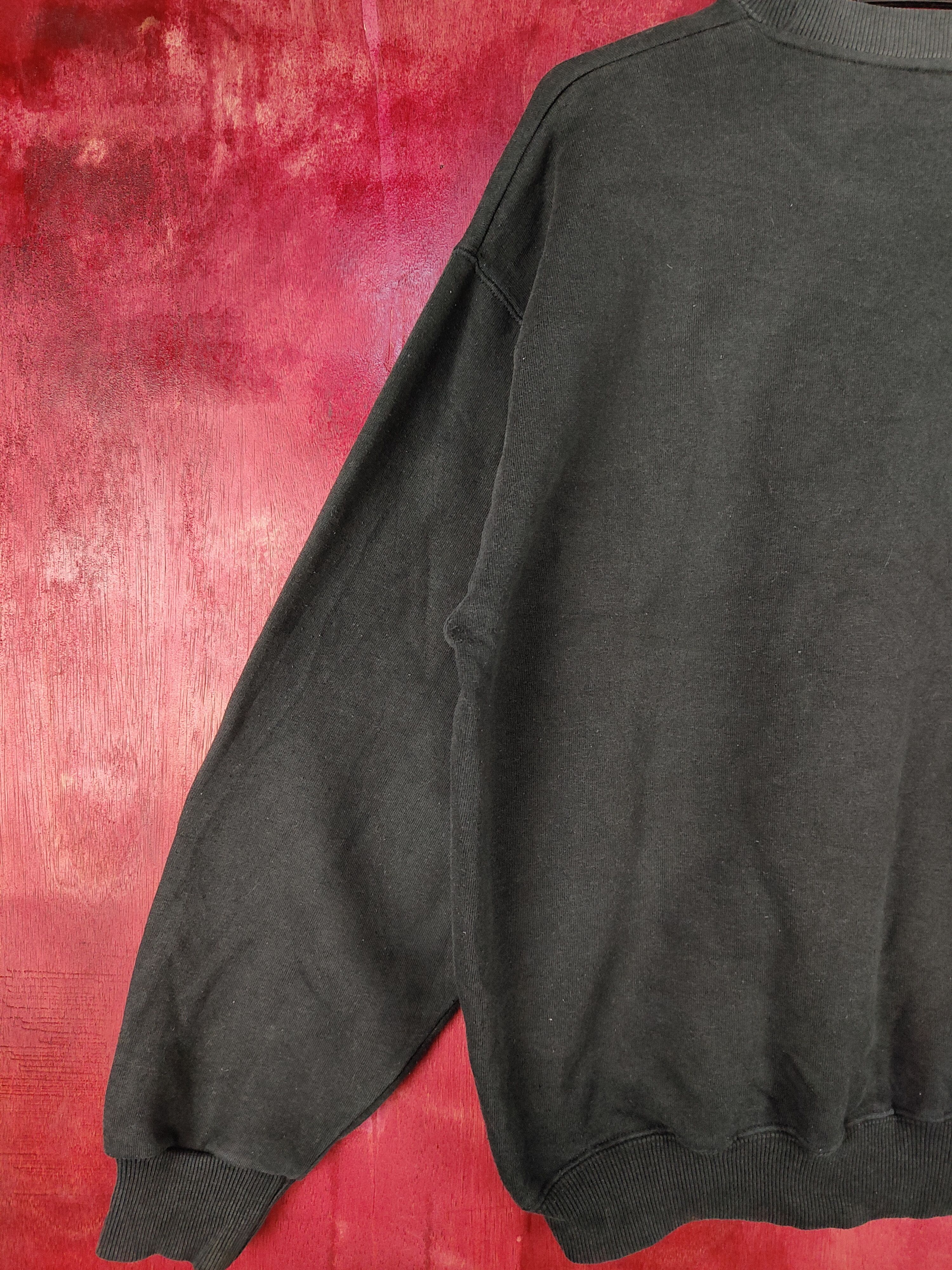 Japanese Brand TM Gravity skate surf Black Sweatshirt #4816 Size US M / EU 48-50 / 2 - 9 Thumbnail